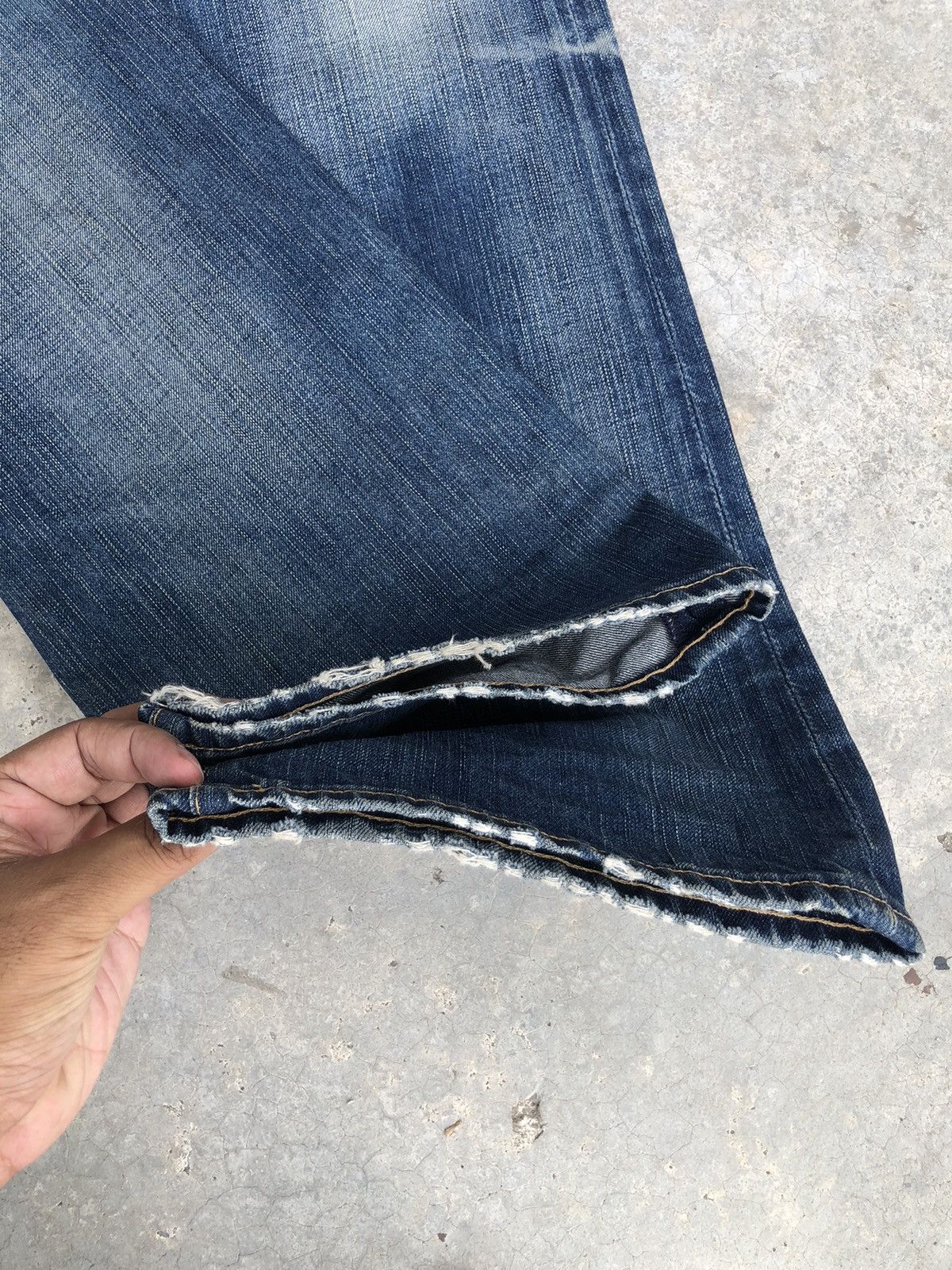 Le Grande Bleu (L.G.B.) AG Flared Jeans Distressed Jeans Size US 33 - 15 Thumbnail