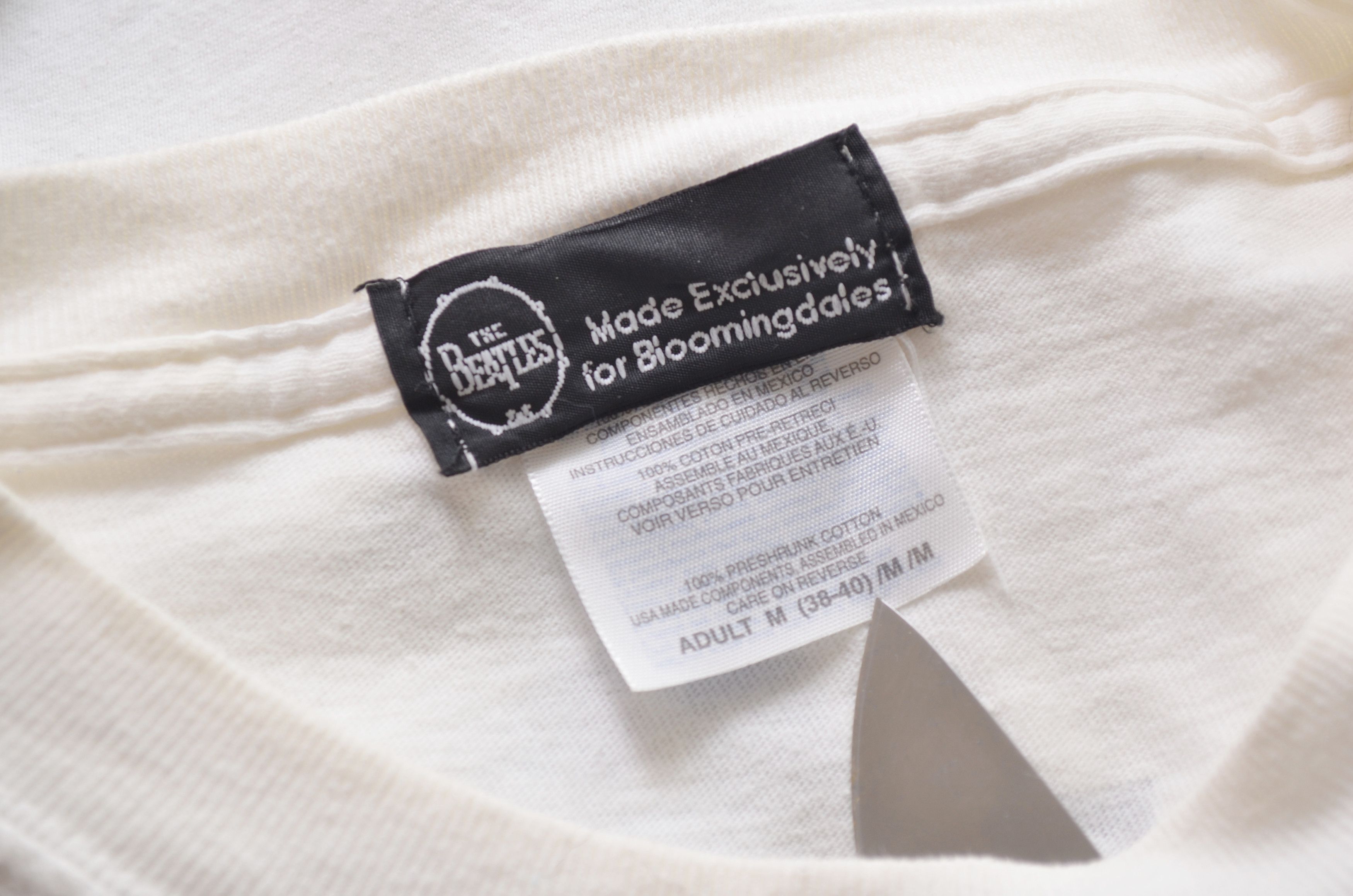 Band Tees × Vintage The Beatles Exclusively Bloomingdales T-Shirt Apple 2000 Size US M / EU 48-50 / 2 - 12 Thumbnail