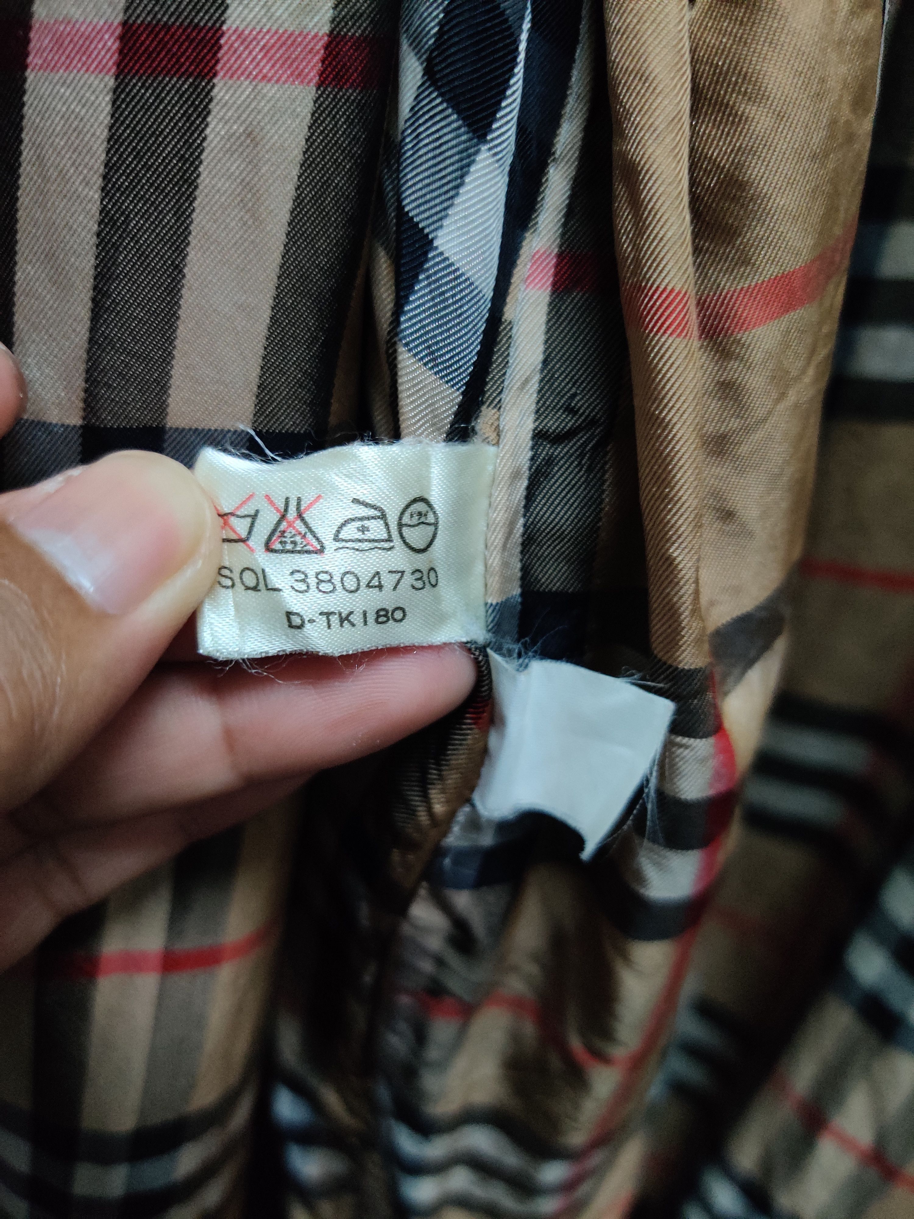 Burberry Vintage Burberry Nova Check Wool Bathrobe Size US L / EU 52-54 / 3 - 10 Thumbnail