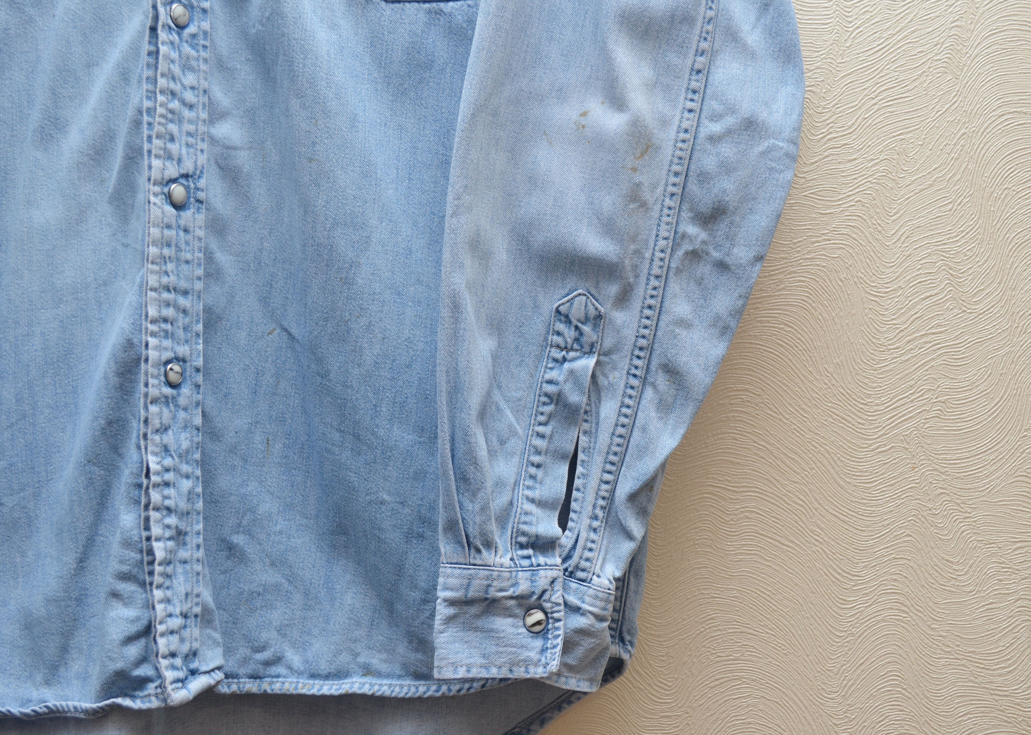 Levi's × Levi's Vintage Clothing × Vintage Levis Vintage Denim Western Blue Shirt Size L Rare Size US L / EU 52-54 / 3 - 8 Thumbnail