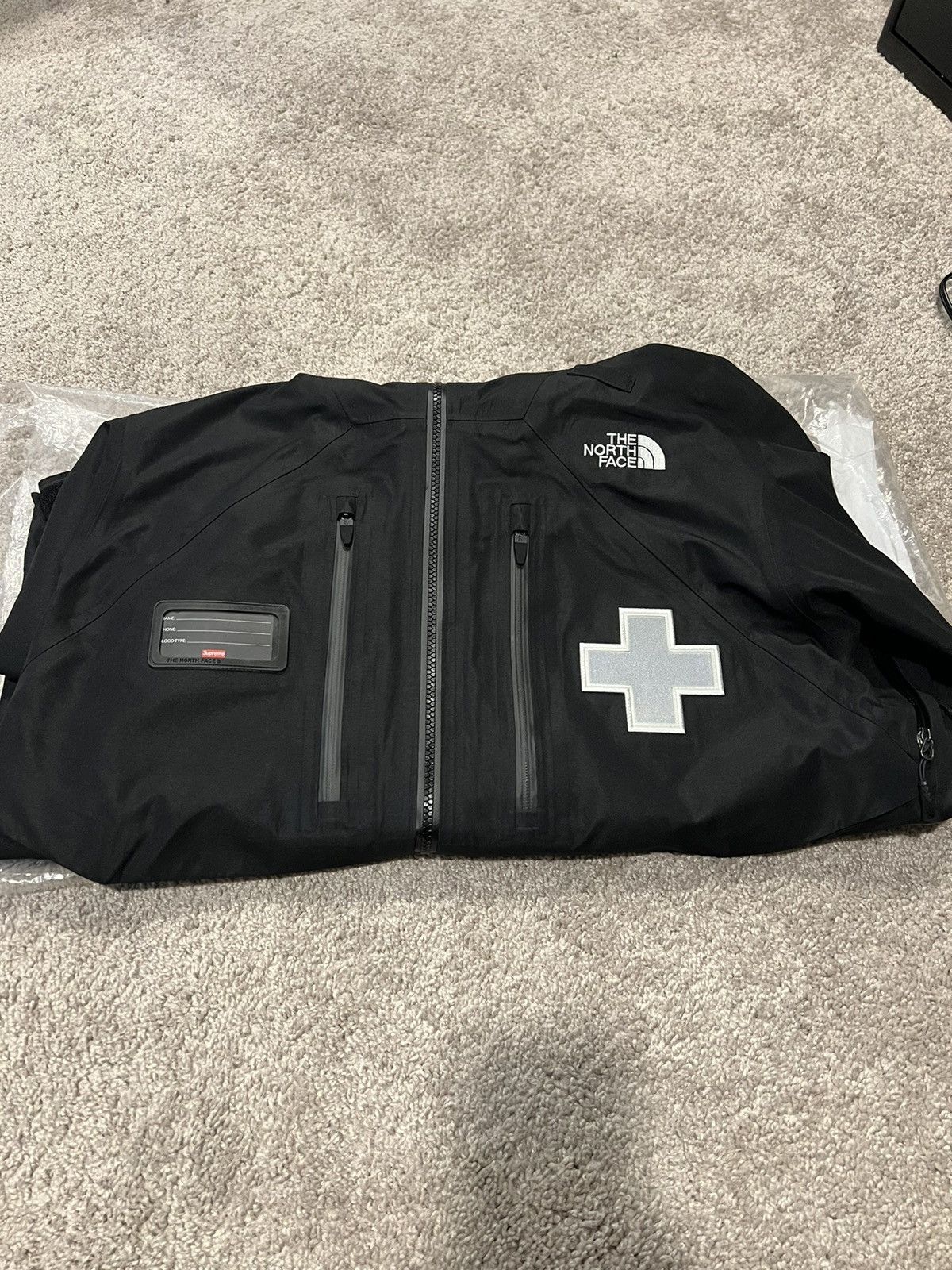 Supreme × The North Face Supreme The North Face Summit Size US M / EU 48-50 / 2 - 9 Thumbnail