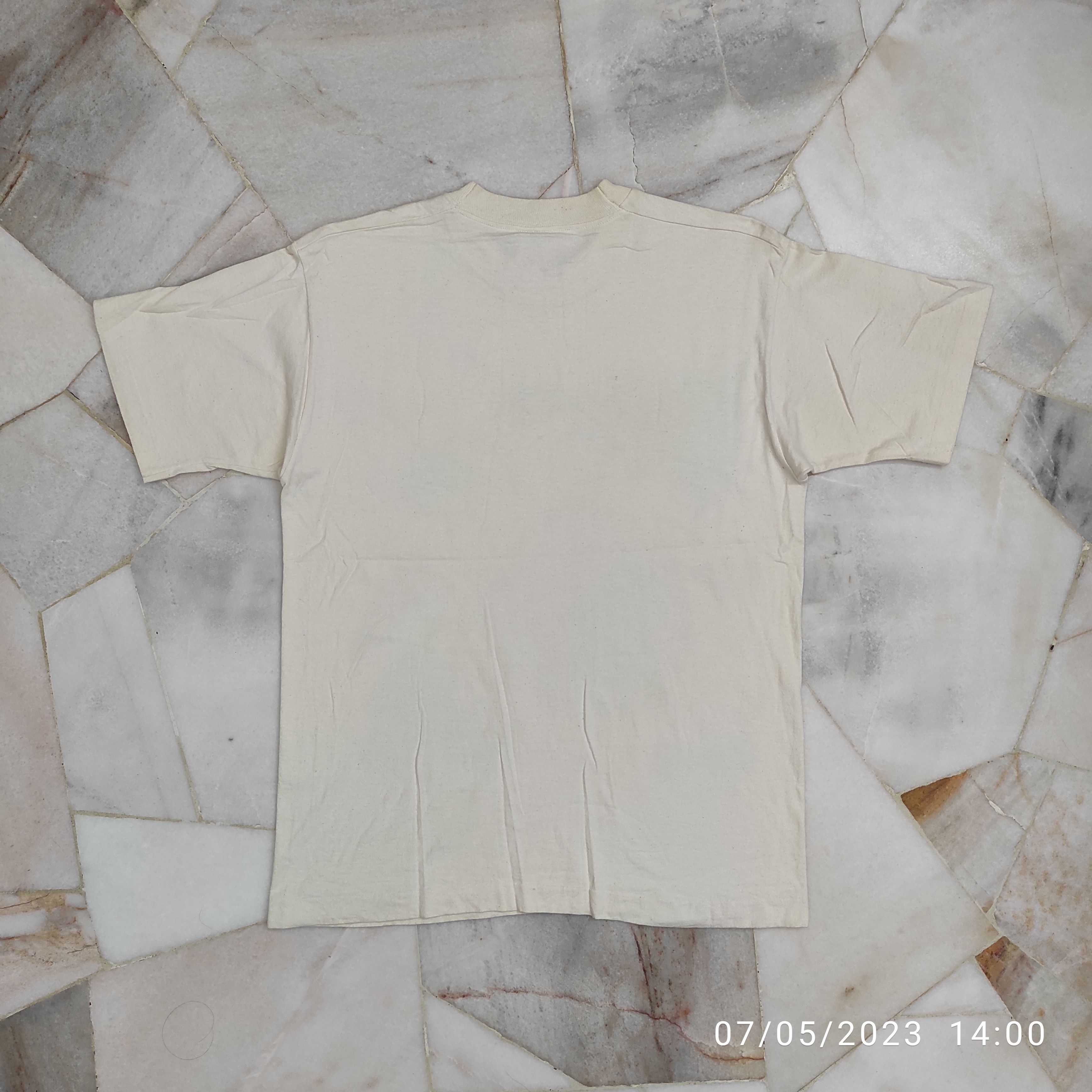 Other Vintage 90's Sunflower Bees and ladybugs artist tee Size US L / EU 52-54 / 3 - 2 Thumbnail