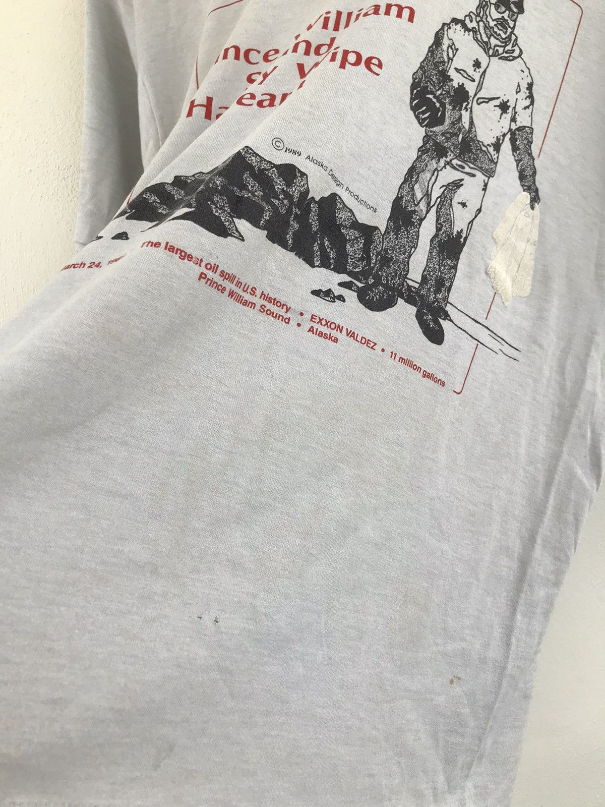 Other Vtg history of oil spill at EXXON VALDEZ 1989 Size US M / EU 48-50 / 2 - 15 Thumbnail