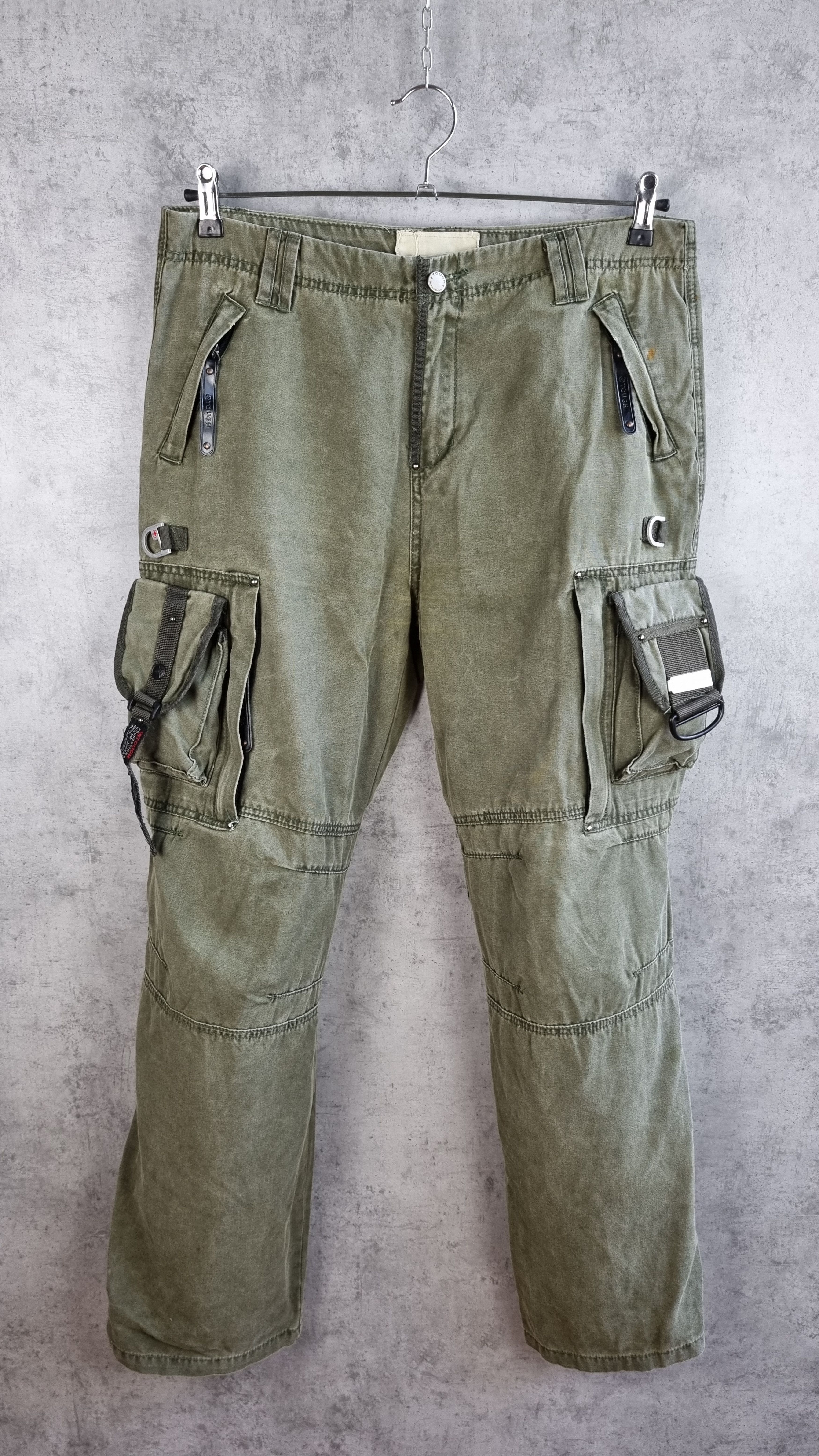 Japanese Brand × Vintage Unique Iconic TOUGH jeans Parachute multi pocket cargo pants Size US 32 / EU 48 - 4 Thumbnail