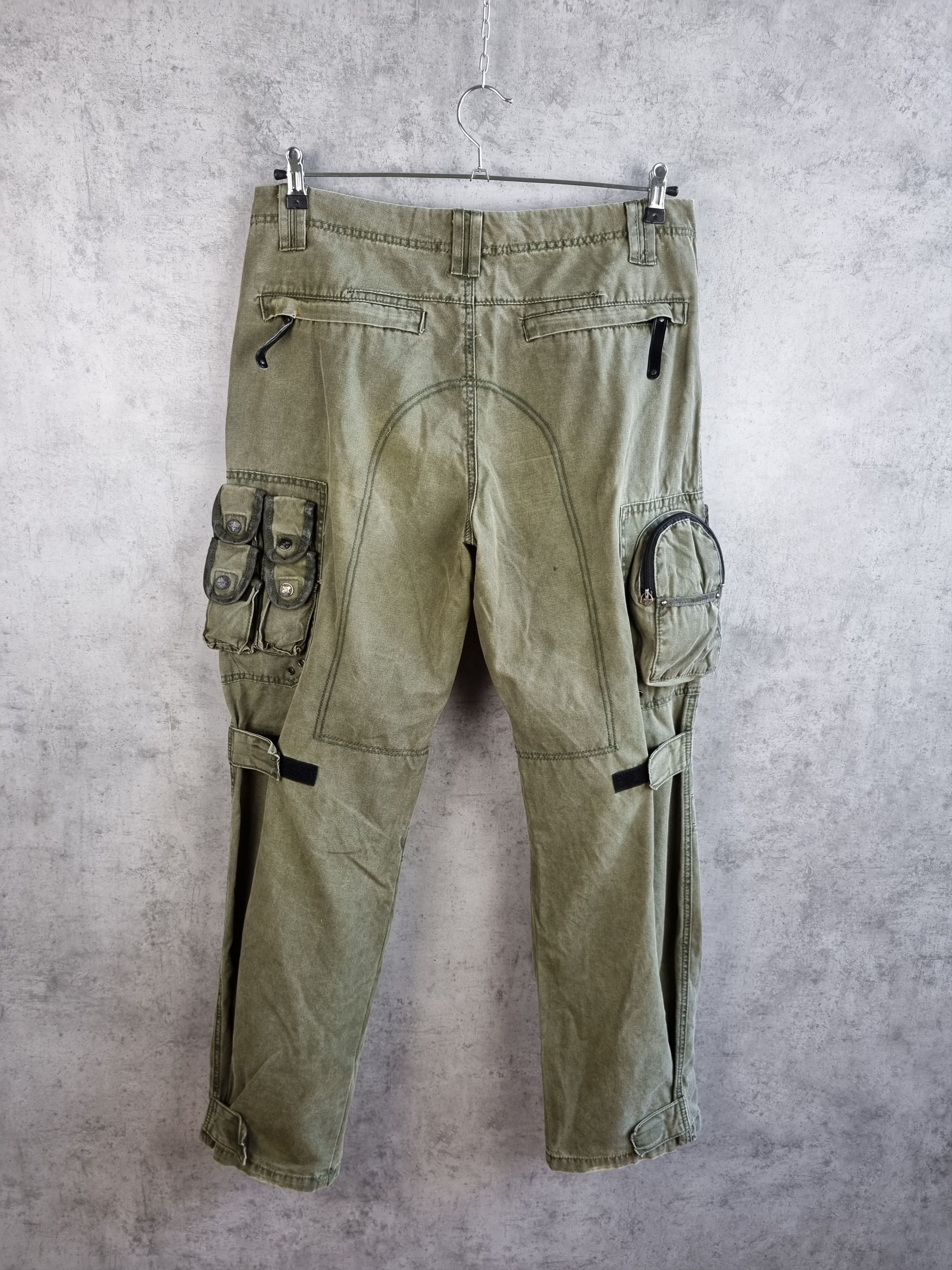 image of Avant Garde x Vintage Unique Iconic Tough Jeans Parachute Multi Pocket Cargo Pants in Faded Green (