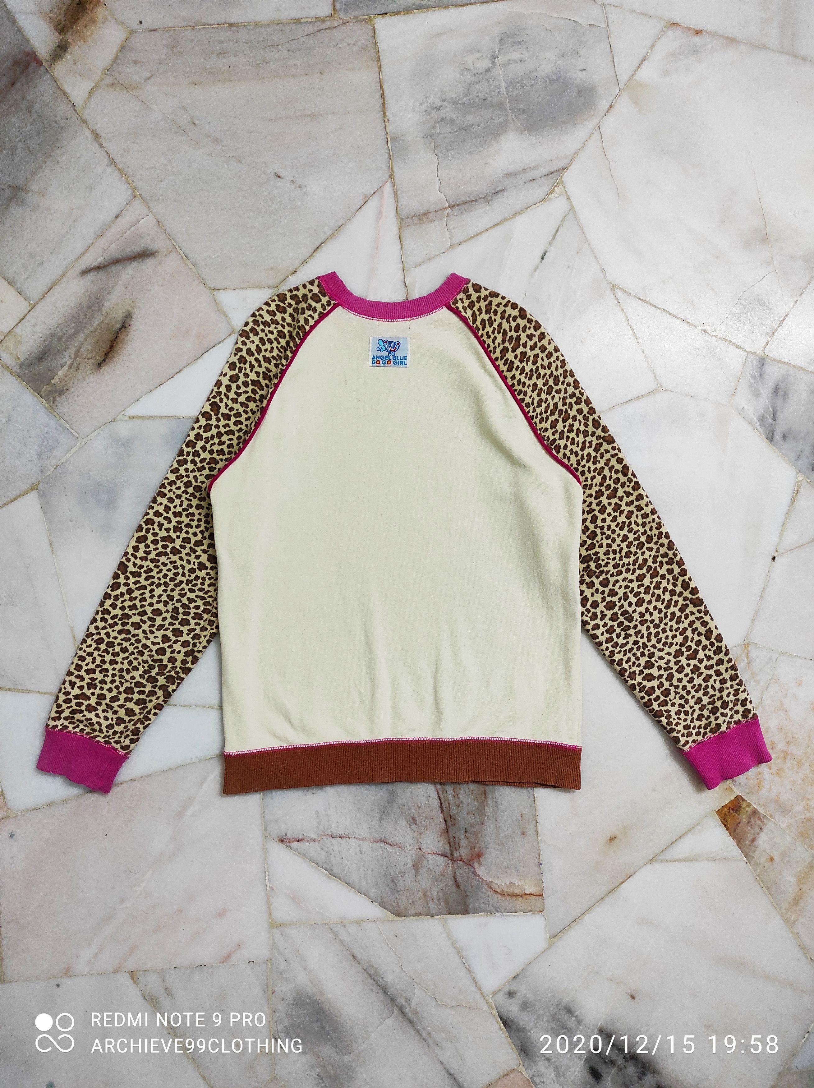 Angel Blue Aw 1998 Angel Blue go go girl multi Print sweatshirt Size ONE SIZE - 2 Thumbnail