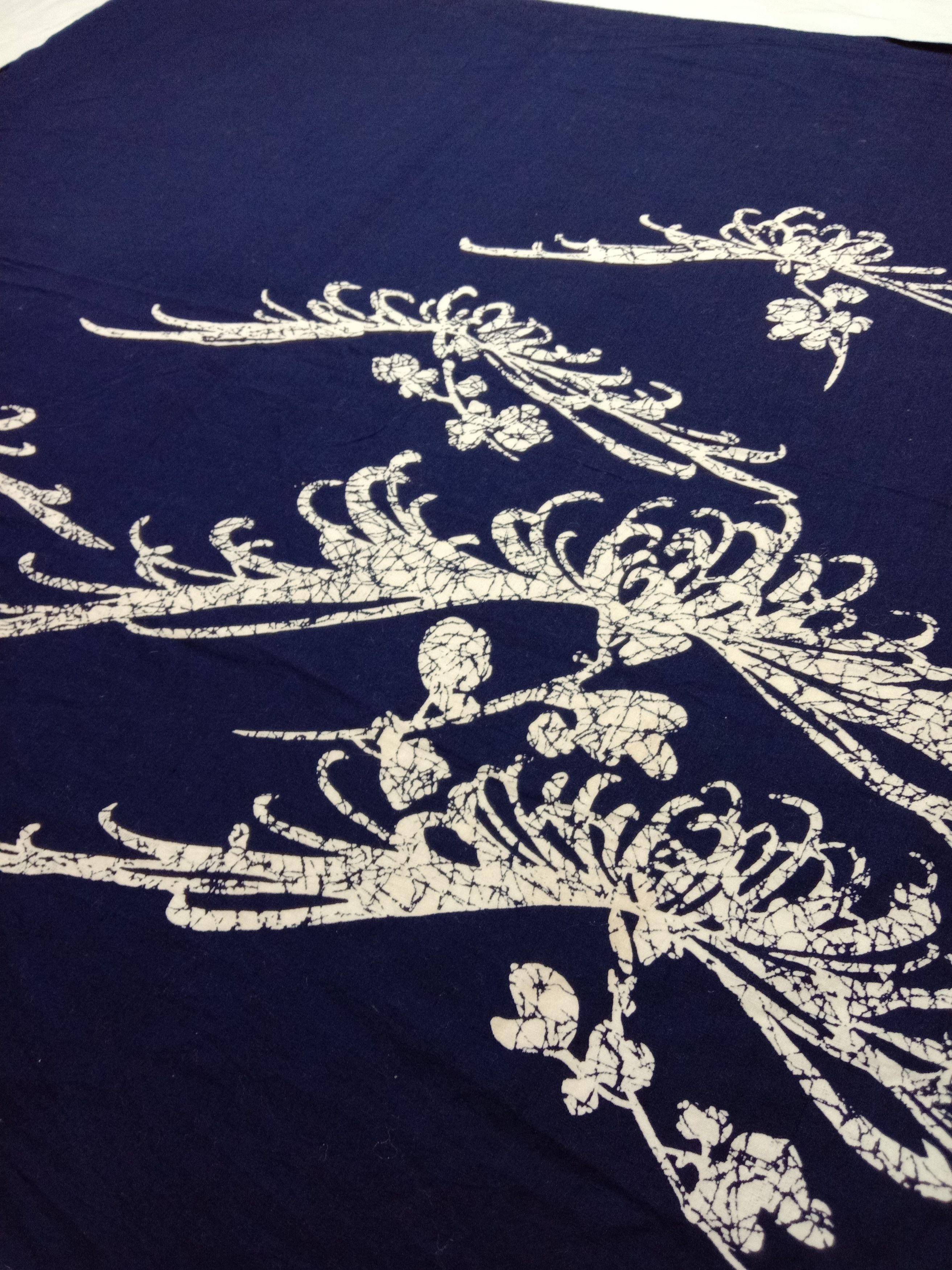 Japanese Brand Handkerchief Dark Blue Color Nice Art Design Floral Size ONE SIZE - 2 Thumbnail