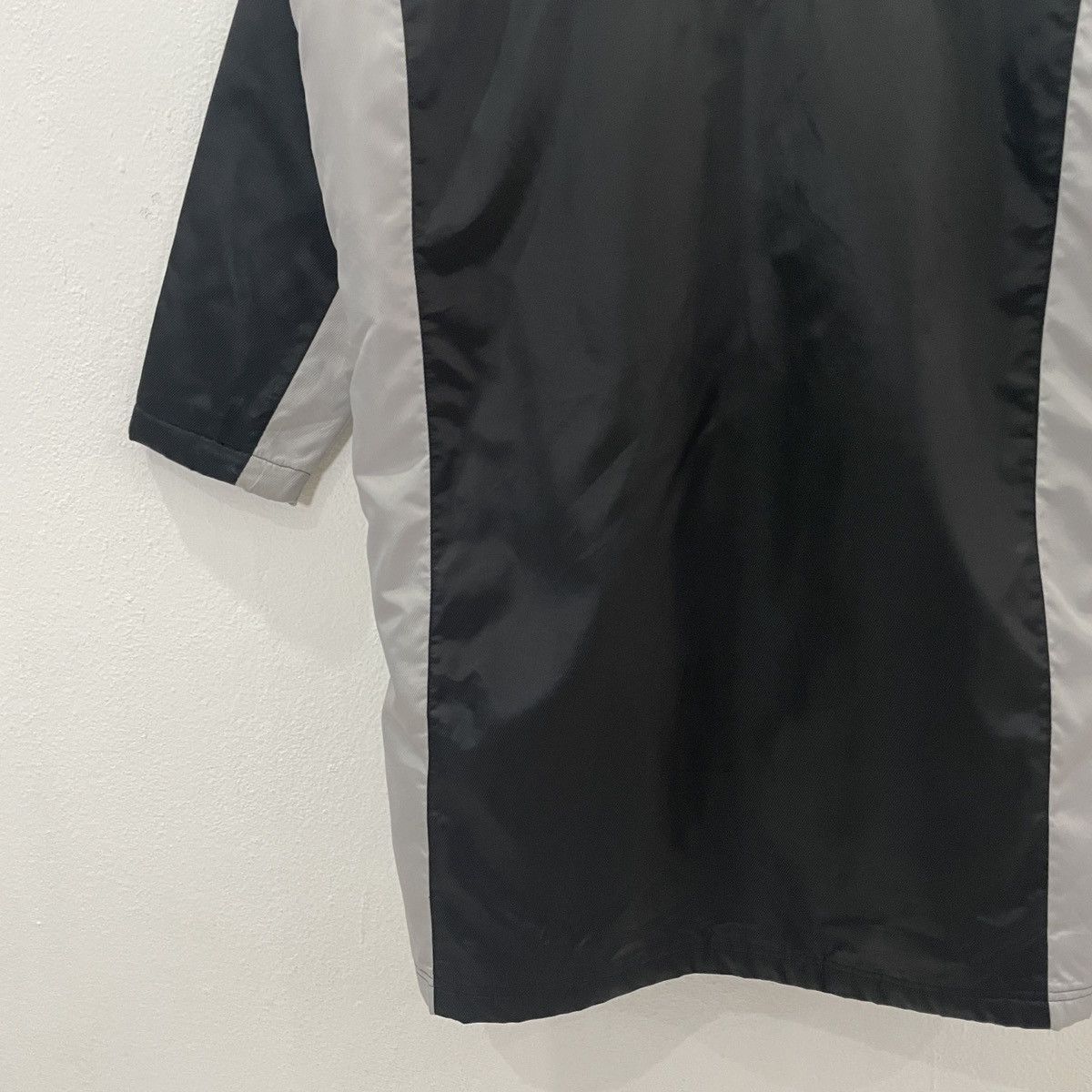 Adidas Vintage Adidas Big Logo Long Jacket Size US L / EU 52-54 / 3 - 3 Thumbnail