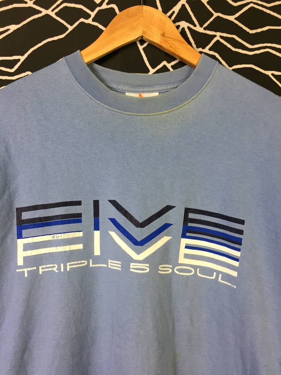 Triple 5 Soul Vtg Triple 5 Soul Brooklyn Ny OG Hip Hop Streetwear Tee Size US L / EU 52-54 / 3 - 4 Thumbnail