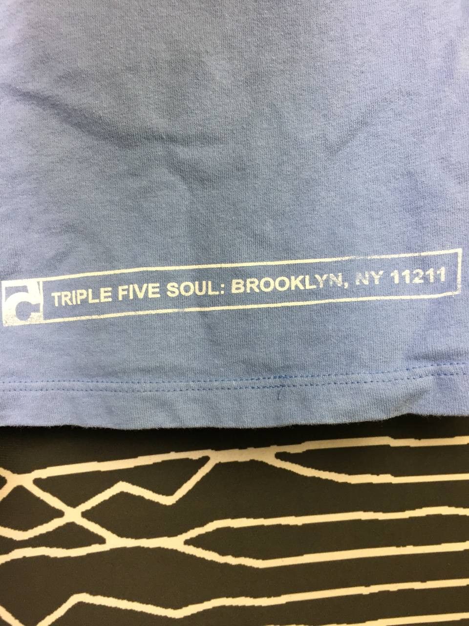 Triple 5 Soul Vtg Triple 5 Soul Brooklyn Ny OG Hip Hop Streetwear Tee Size US L / EU 52-54 / 3 - 7 Thumbnail