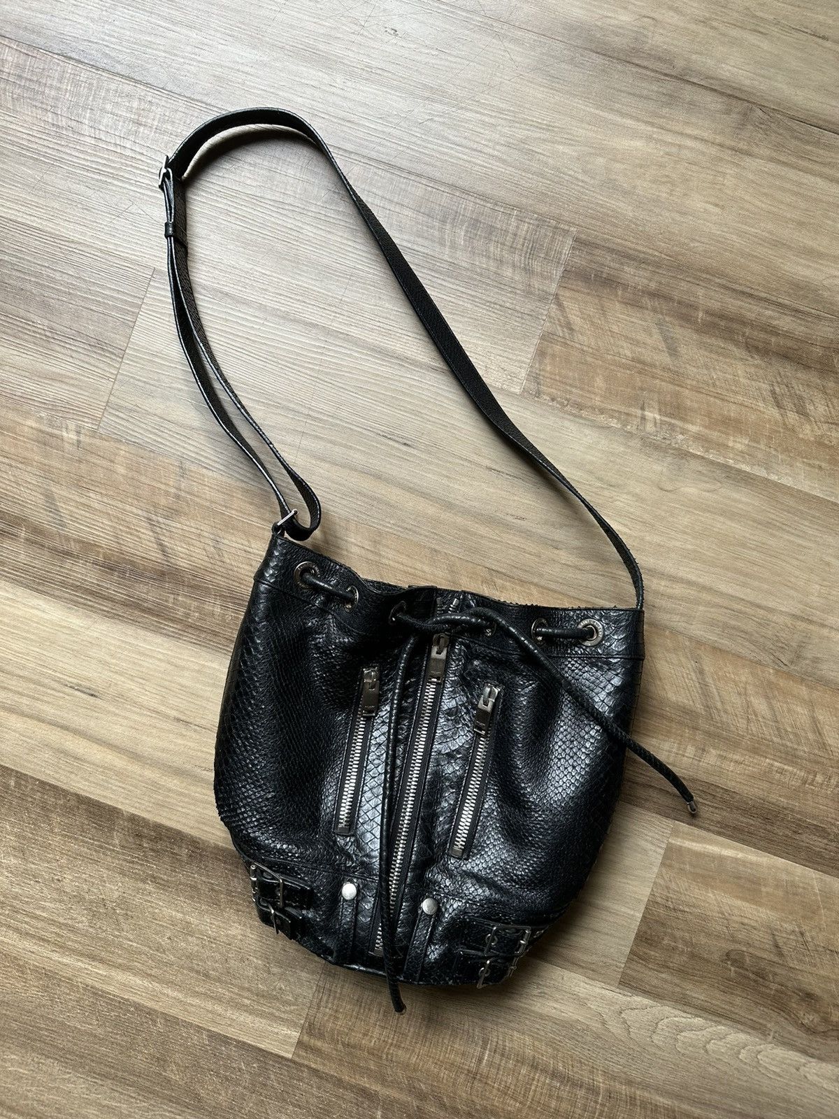 saint laurent rider bucket bag