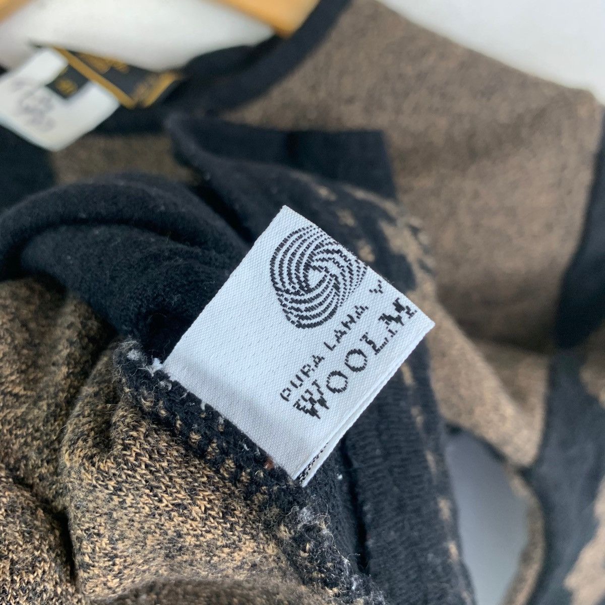 Fendi VINTAGE FENDI MAGLIA WOOL MADE IN ITALY KNITWEAR SWEATSHIRT Size US XXS / EU 40 - 6 Thumbnail