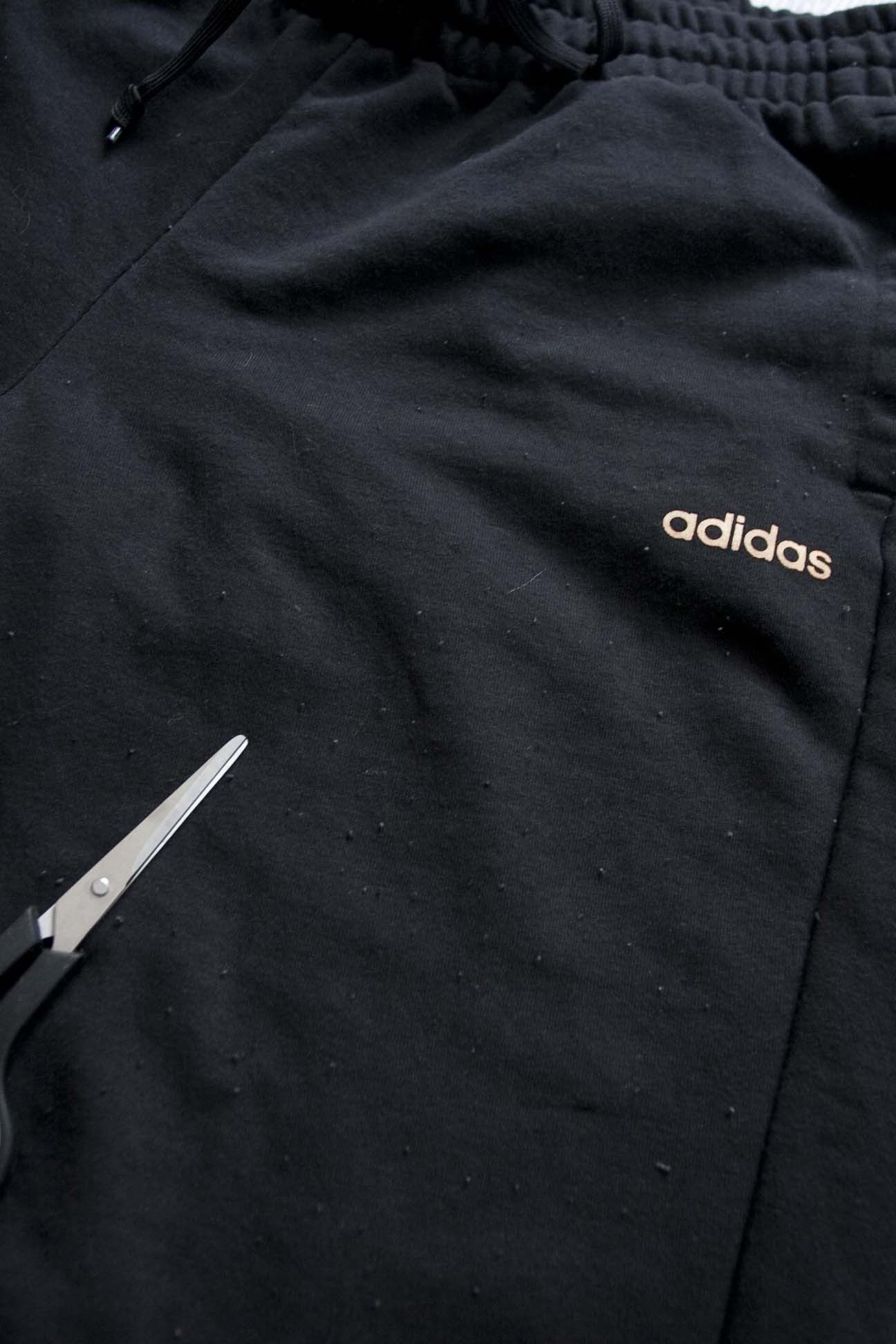Adidas Adidas Jogger Sweatpants Spellout Black Size L /34x29 Size US 34 / EU 50 - 5 Thumbnail