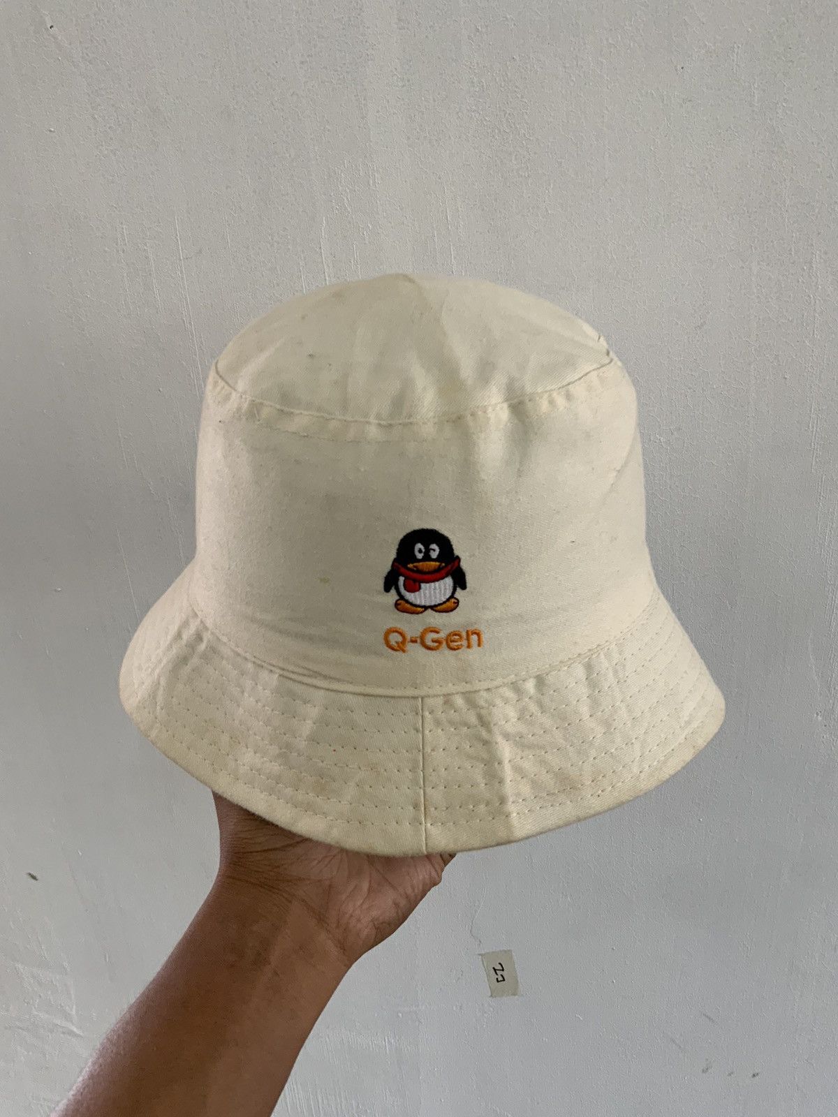 Japanese Brand Vintage Rusty Q-Gen Pingu Bucket Hat Size ONE SIZE - 5 Thumbnail