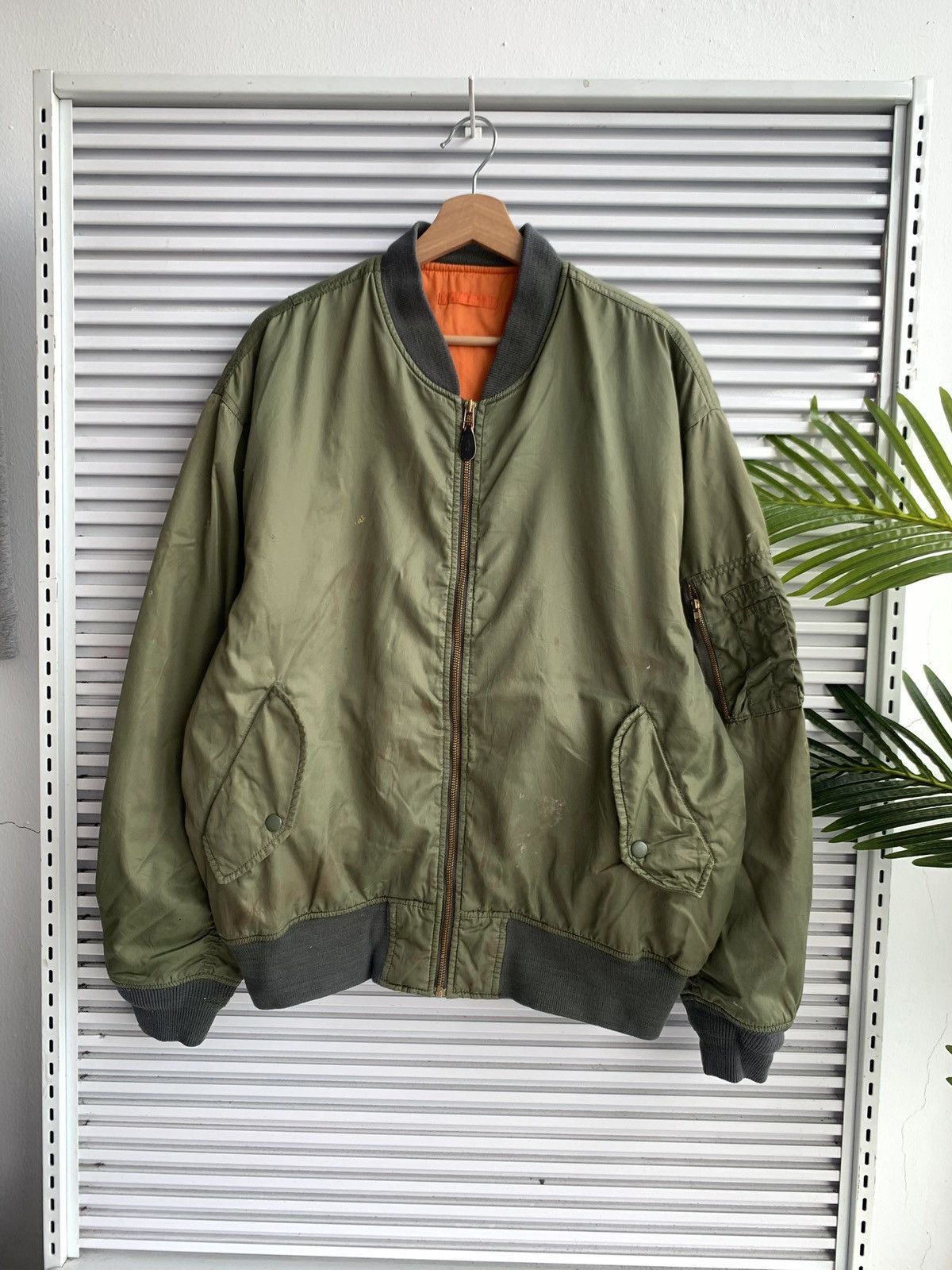 Alpha Industries Vintage Alpha Industries Ma-1 Bomber Jacket Size US L / EU 52-54 / 3 - 1 Thumbnail
