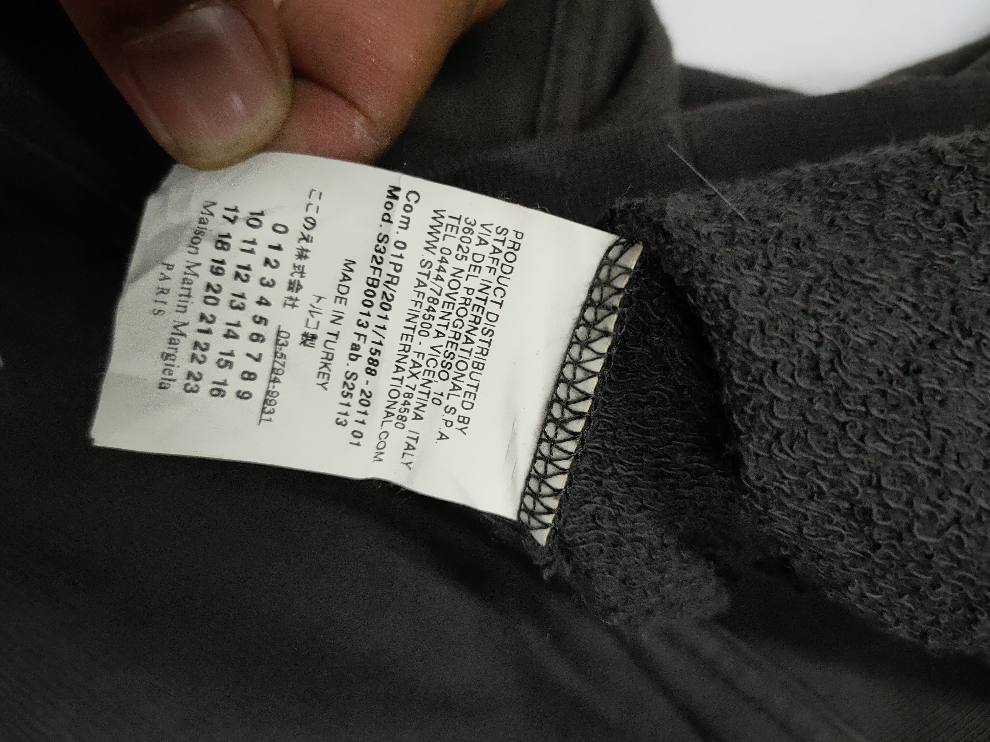 Designer MM6 SLEEVELESS LONG ZIPPER HOODIE Size US L / EU 52-54 / 3 - 7 Thumbnail
