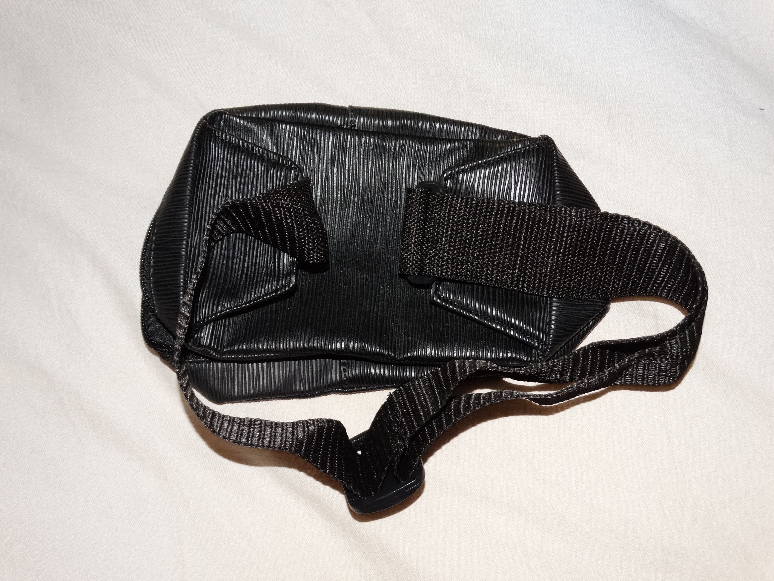 New Era B13 newera limited ed crossbody fanny bag faux epi leather Size ONE SIZE - 4 Thumbnail