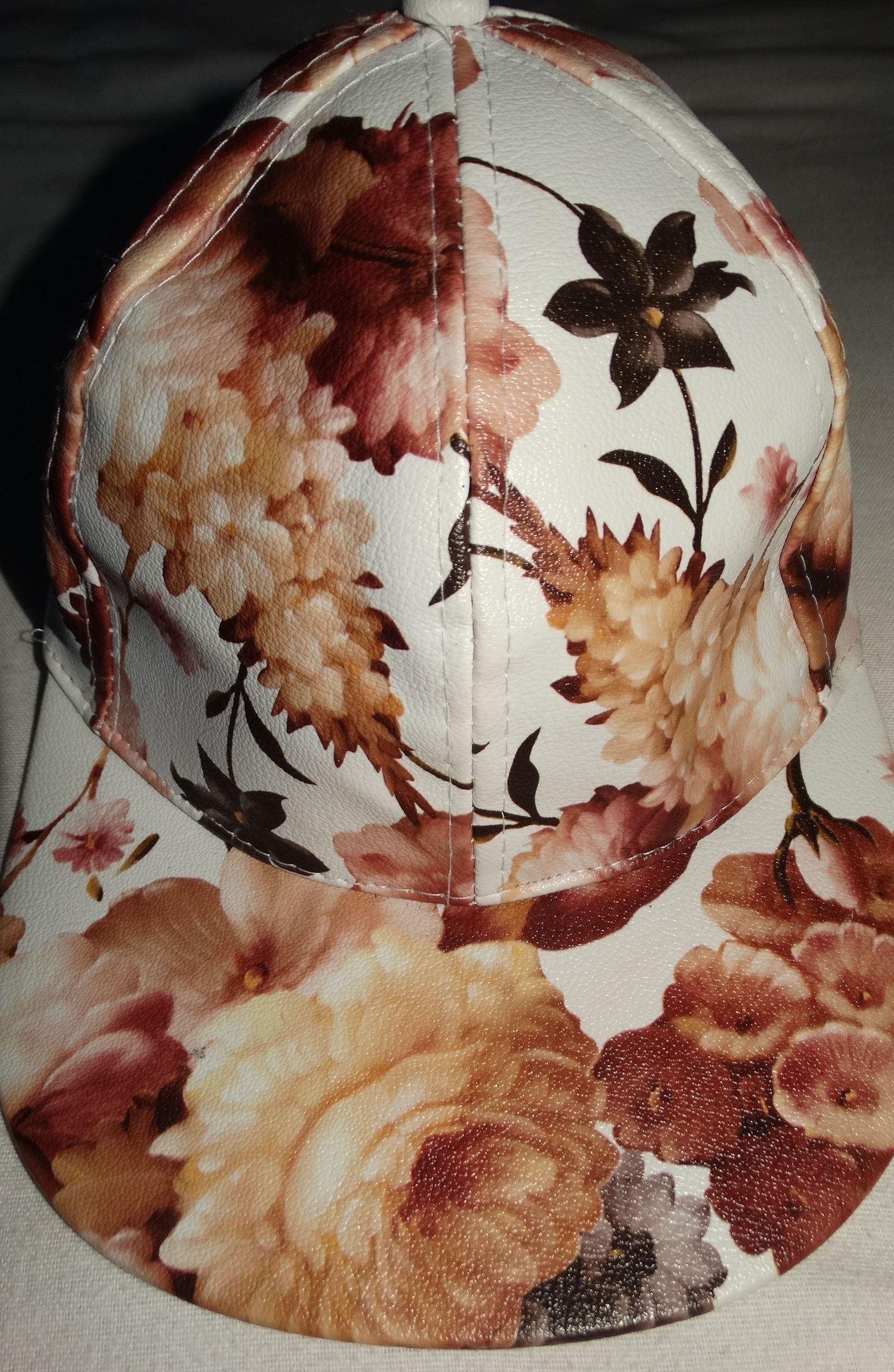 Japanese Brand J41 Japanese brand Floral 3d print snap back cap unisize NEW Size ONE SIZE - 2 Thumbnail