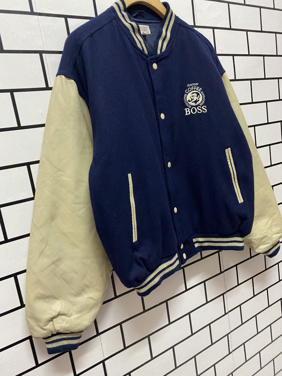 Japanese Brand Vintage Suntory Coffee Bos Japan Leather Wool Varisty Jacket Size US L / EU 52-54 / 3 - 10 Thumbnail