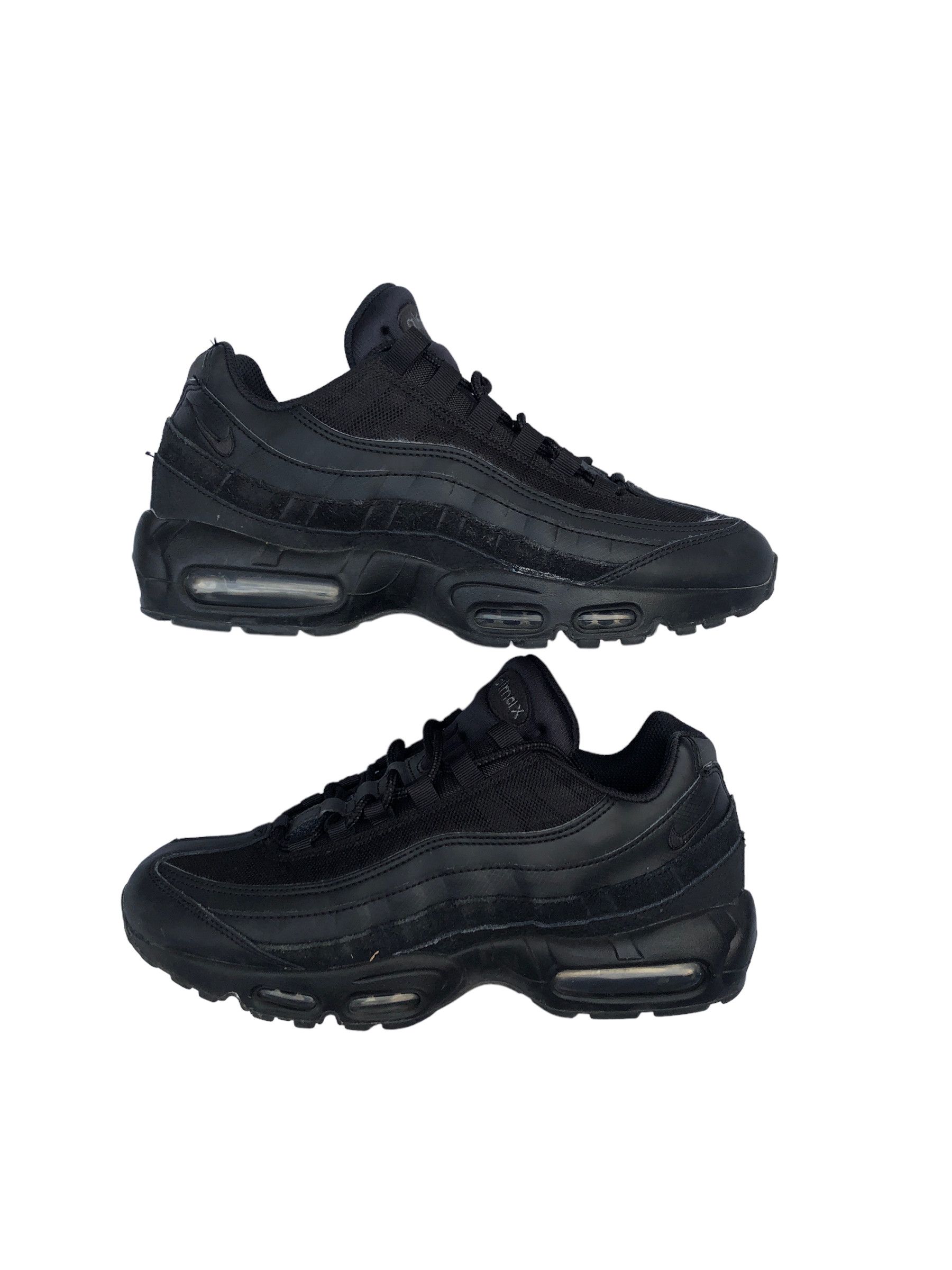 Nike RARE 2020 Nike Air Max 95 Triple Black Size 9 Size US 9 / EU 42 - 11 Thumbnail