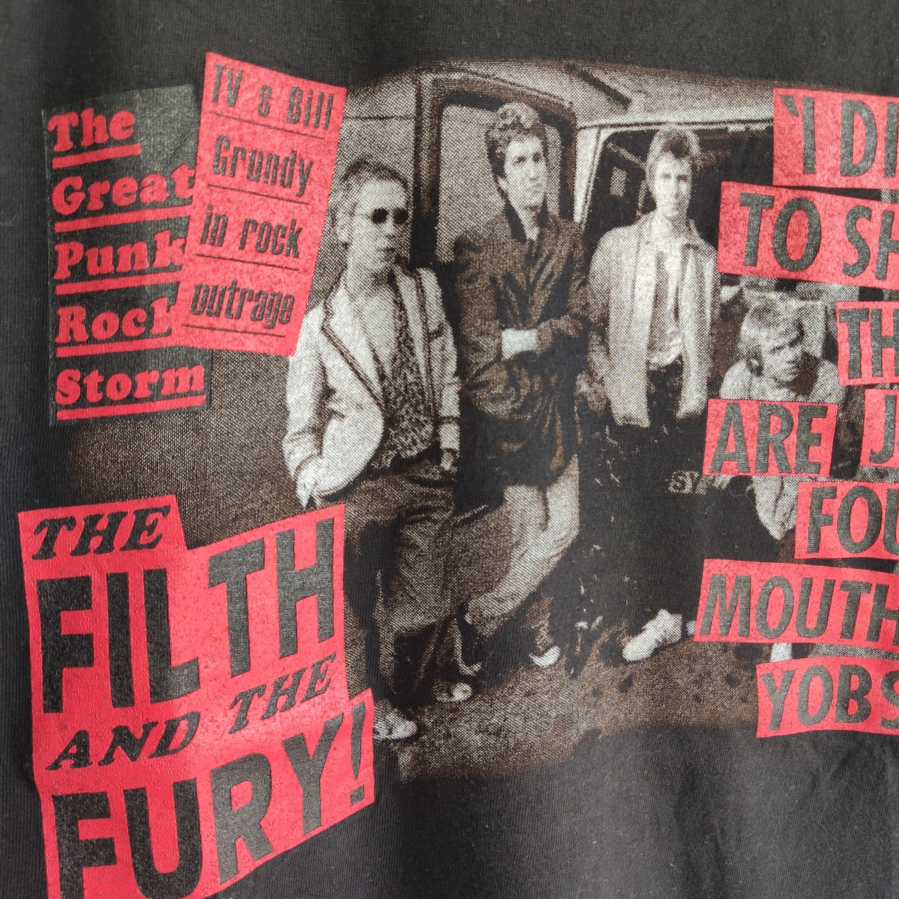 Band Tees × Seditionaries VINTAGE EARLY 00S SEX PISTOLS T SHIRT Size US M / EU 48-50 / 2 - 8 Thumbnail