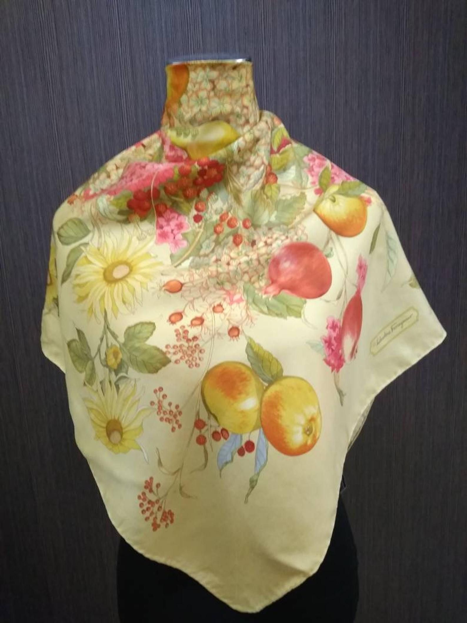 🔥🔥Salvatore Ferragamo Silk Scarf Muffler Shawl Scarves