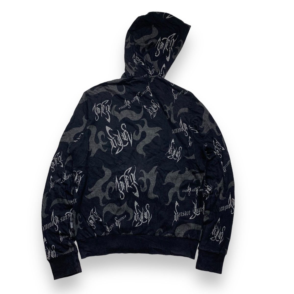 Versace vintage versace couture gothic tattoo Zip up sweater Size US M / EU 48-50 / 2 - 2 Thumbnail
