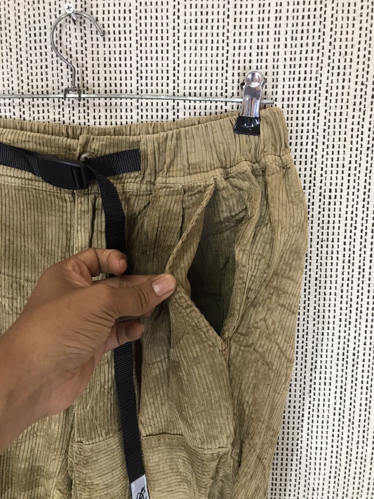 Gramicci ‼️VINTAGE GRAMICCI SIZE M COUDROY PANTS‼️ Size US 30 / EU 46 - 5 Thumbnail