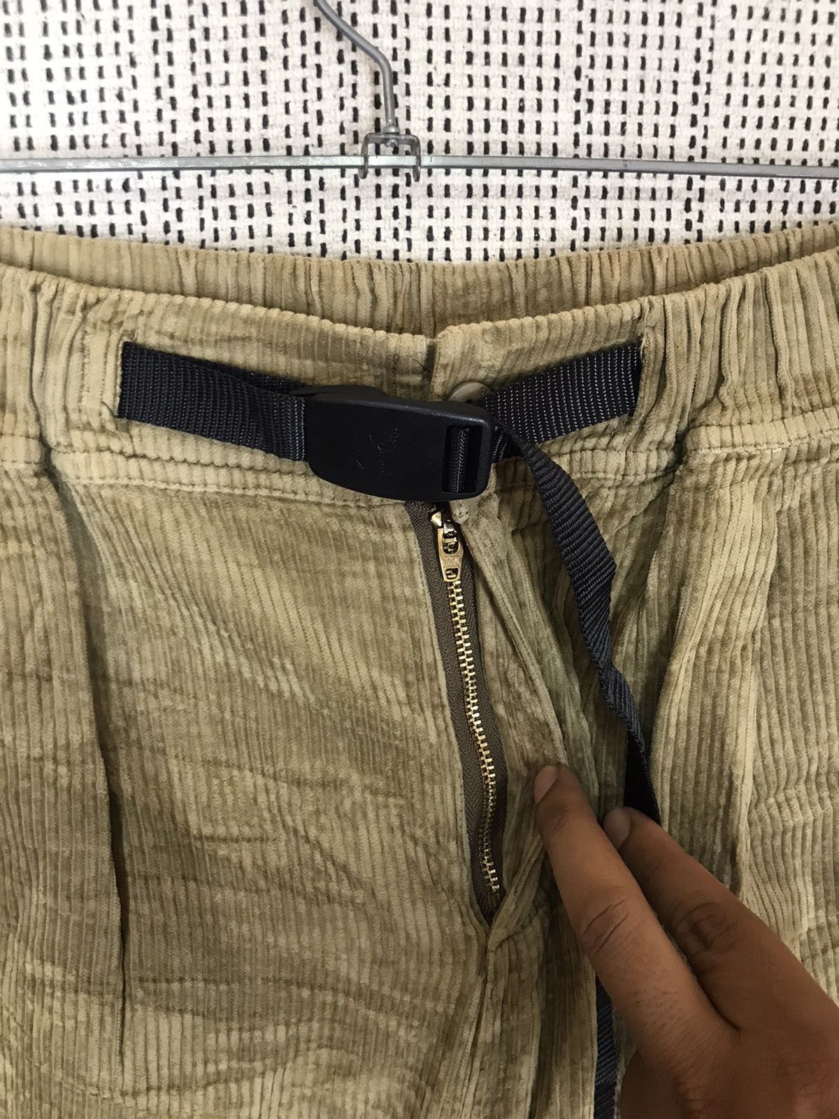 Gramicci ‼️VINTAGE GRAMICCI SIZE M COUDROY PANTS‼️ Size US 30 / EU 46 - 7 Thumbnail