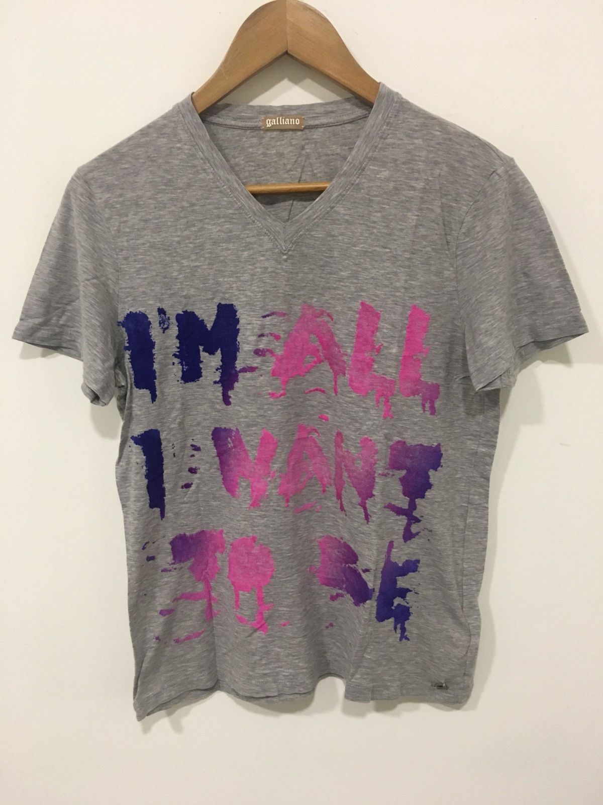 John Galliano grey tee word tee Size US XS / EU 42 / 0 - 2 Thumbnail