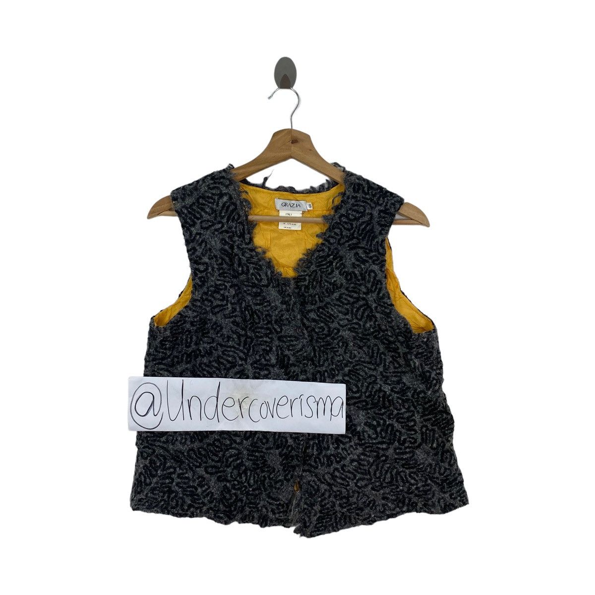 Vintage Vintage GRAZIA Italian Brand Wool Grey Vest Size S / US 4 / IT 40 - 1 Thumbnail