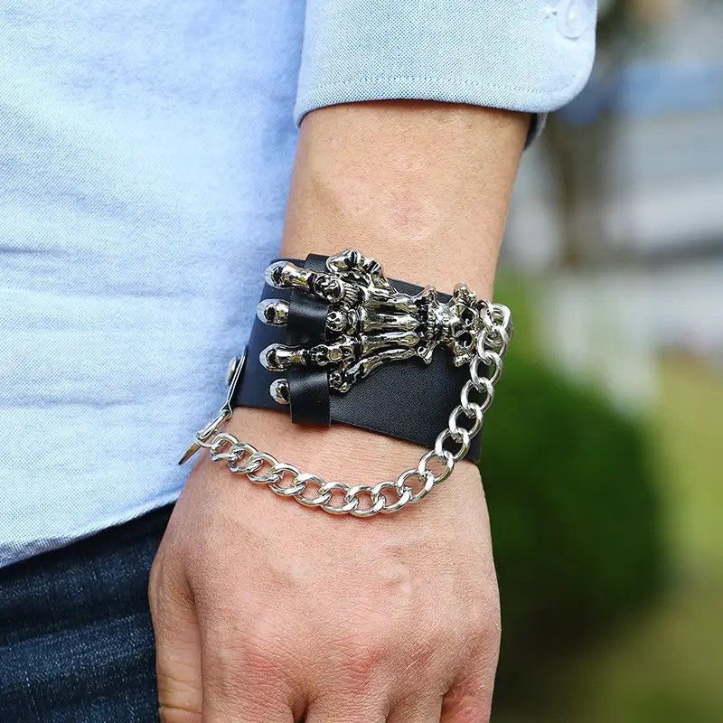 Jewelry Skull Skeleton Chains Spikes Rivet Bracelet Size ONE SIZE - 1 Thumbnail