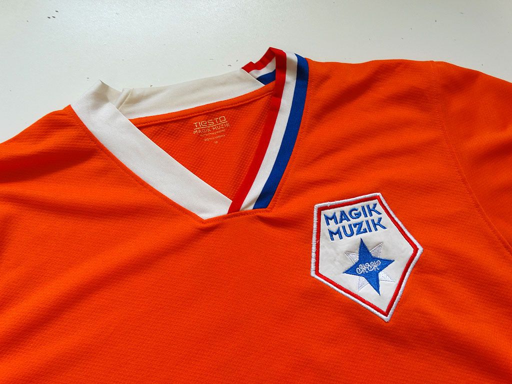 Other Tiësto Jersey Size US M / EU 48-50 / 2 - 4 Thumbnail