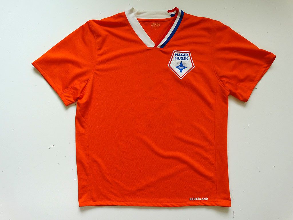 Other Tiësto Jersey Size US M / EU 48-50 / 2 - 1 Thumbnail