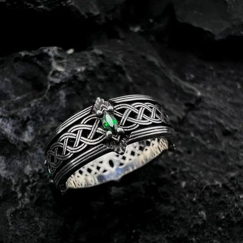 Japanese Brand × Jewelry × Vintage Zircon Inlaid Witch Knot Ring Size ONE SIZE - 3 Thumbnail