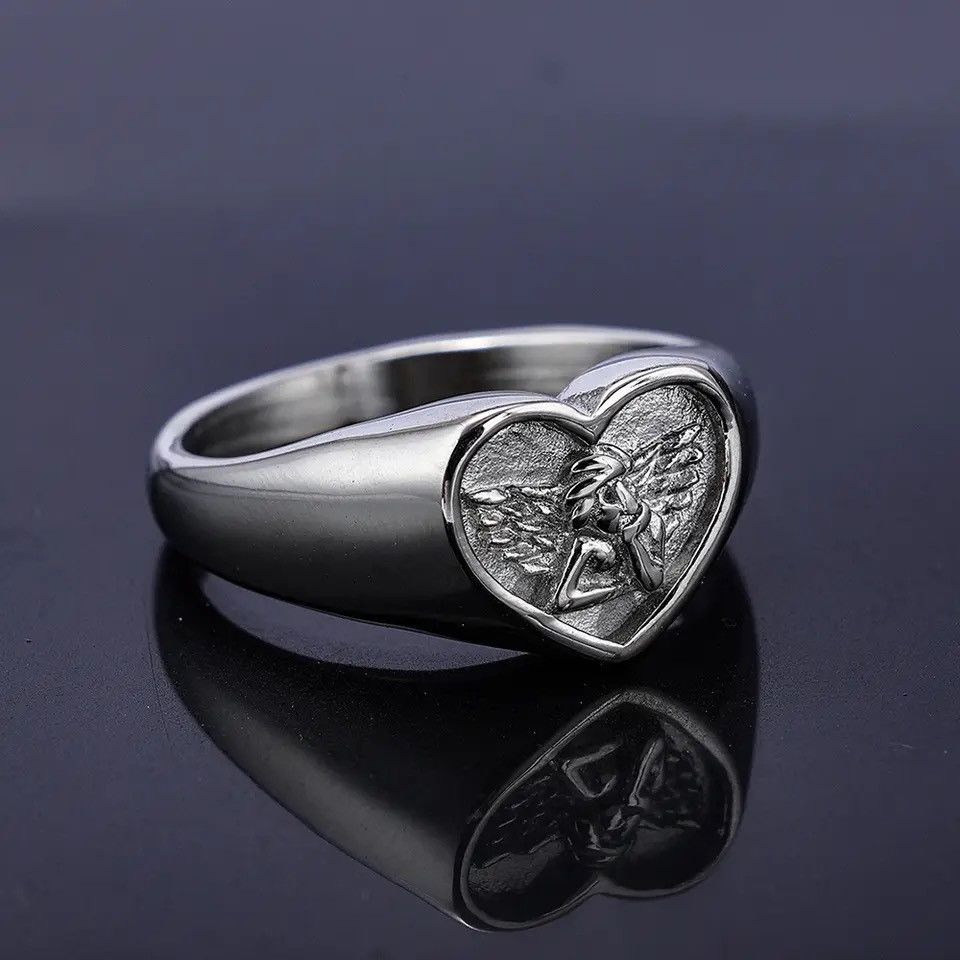 Japanese Brand × Jewelry × Vintage Cute Angel Heart Shape Rings Size ONE SIZE - 1 Thumbnail
