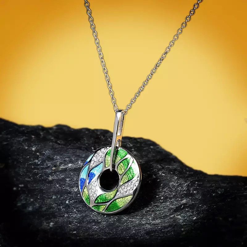 Jewelry Silver Plated Green Bamboo Leaves Necklace Size ONE SIZE - 3 Thumbnail