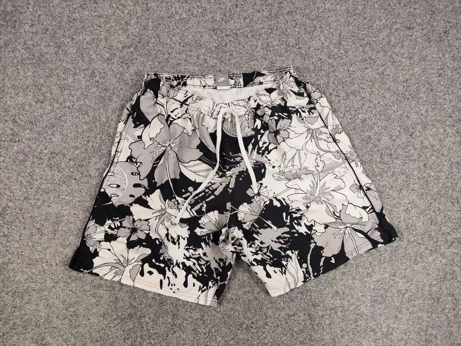Nike Vintage 90's Nike Casual Polyester Multi logo Flowers Shorts Size US 36 / EU 52 - 3 Thumbnail