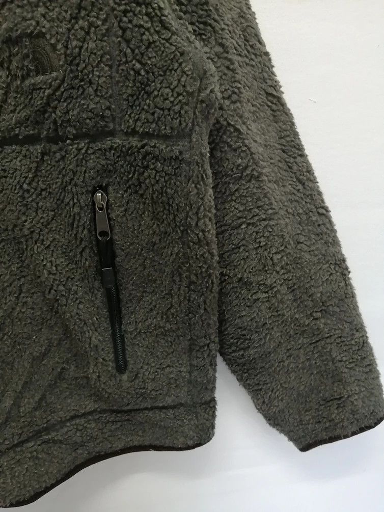 The North Face THE NORTH FACE Sherpa Jacket - Size M Size US M / EU 48-50 / 2 - 4 Thumbnail