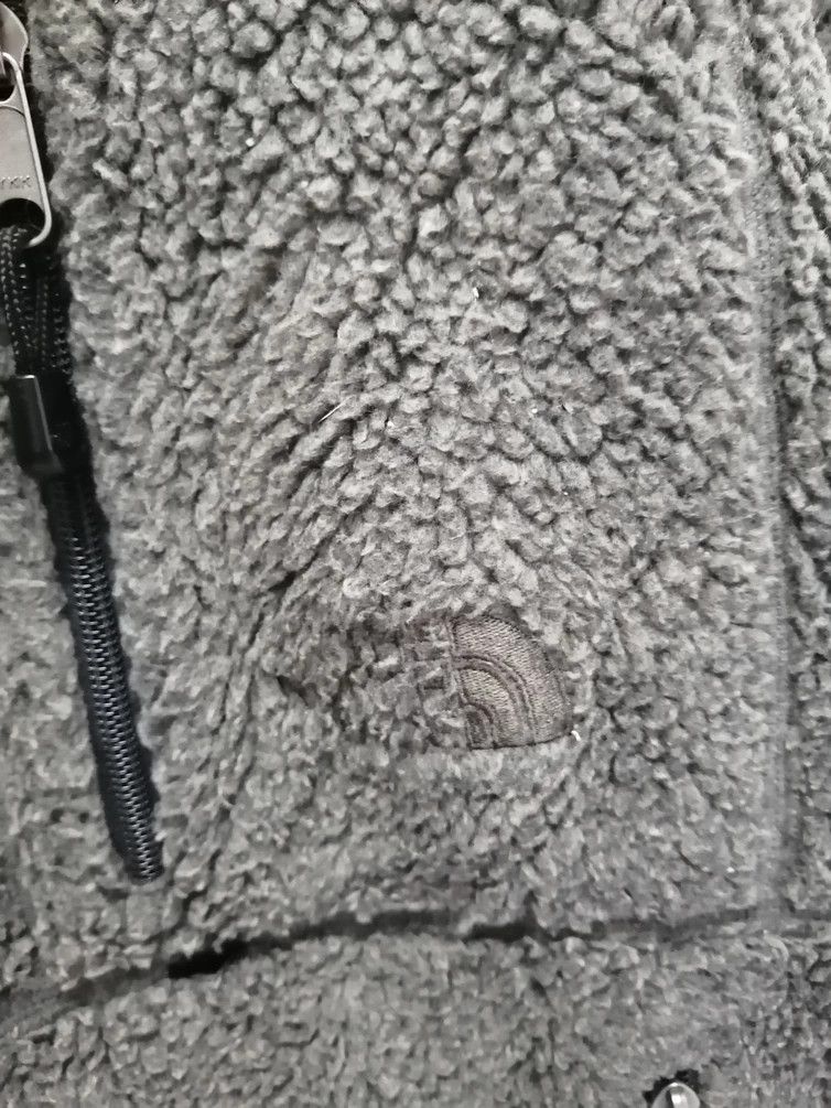 The North Face THE NORTH FACE Sherpa Jacket - Size M Size US M / EU 48-50 / 2 - 3 Thumbnail
