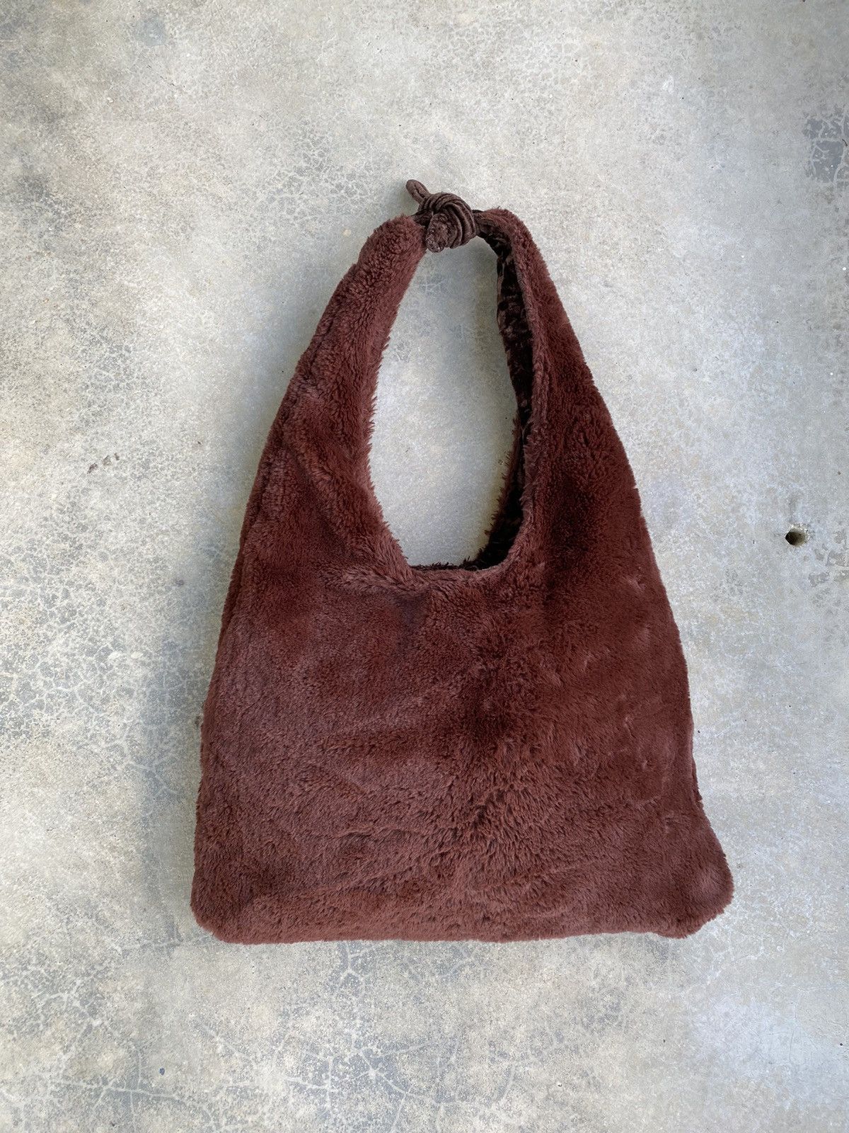 BEAUTY&YOUTH Vintage Beauty & Youth Fleece Hobo Bag Size ONE SIZE - 2 Thumbnail