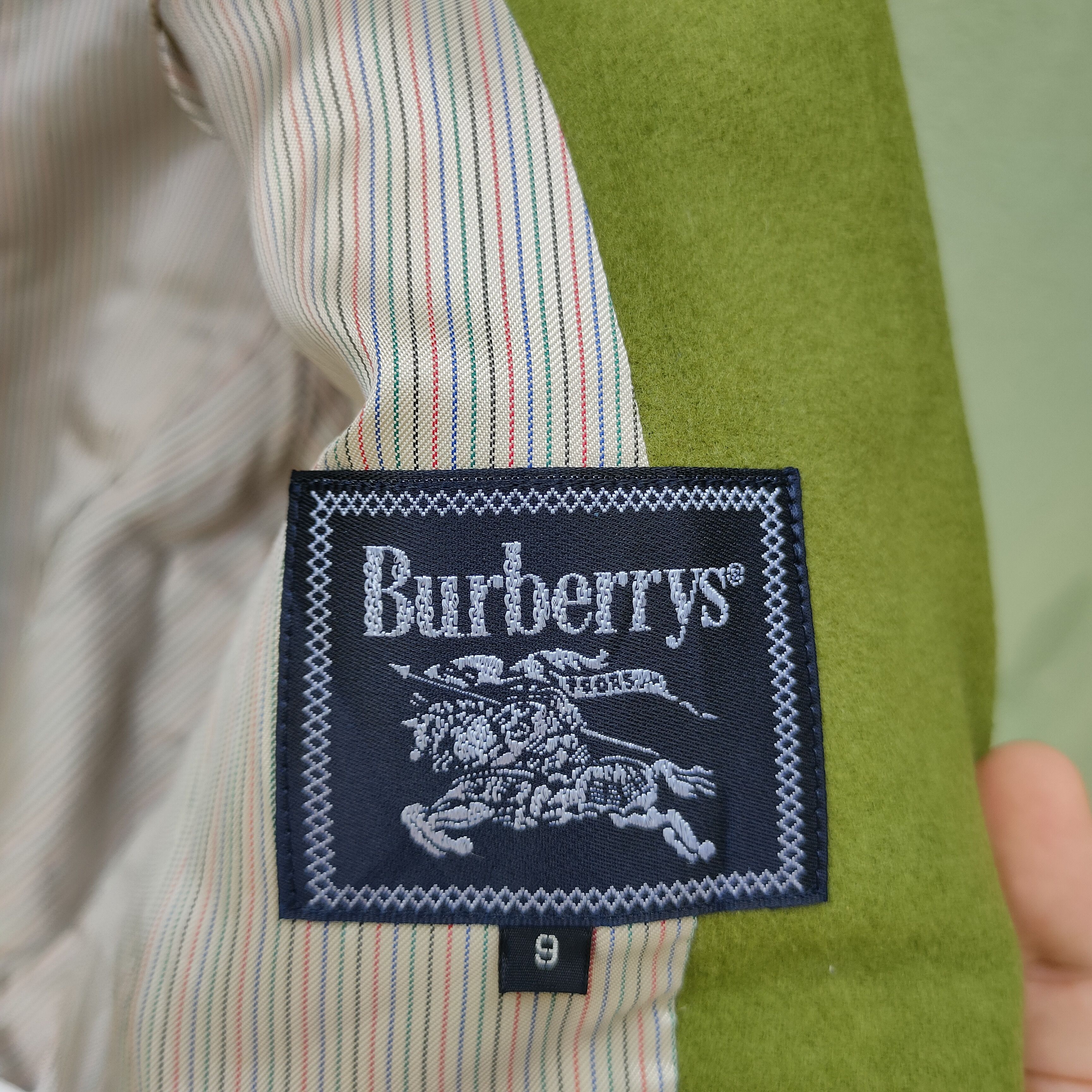 Burberry Vintage BURBERRYS Embroidery Logo Coat Jacket Size US S / EU 44-46 / 1 - 7 Thumbnail