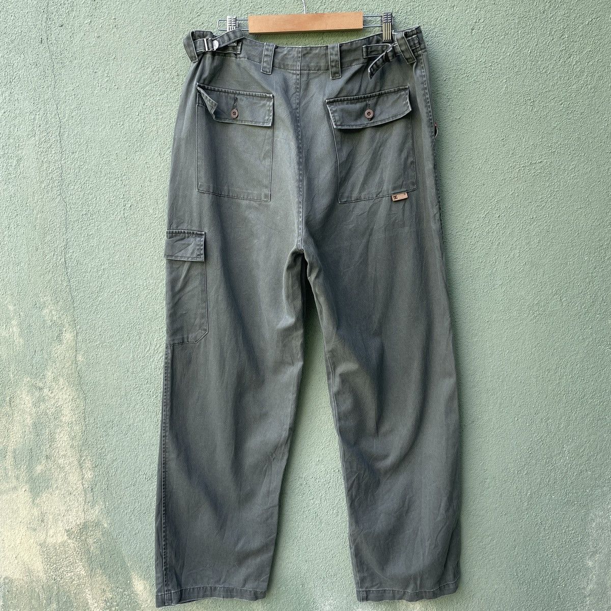 Japanese Brand Vintage DC Faded Nice Design Like Cargo Pants Size US 34 / EU 50 - 12 Thumbnail