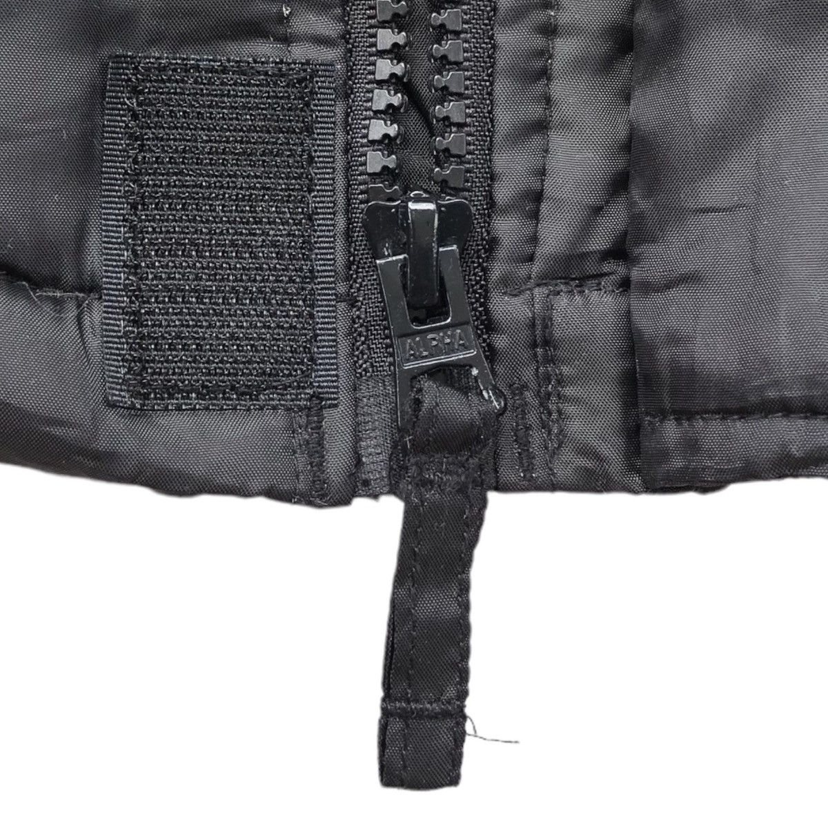 Alpha Industries Alpha Industries Inc. Down Bomber Jacket Size US L / EU 52-54 / 3 - 16 Thumbnail