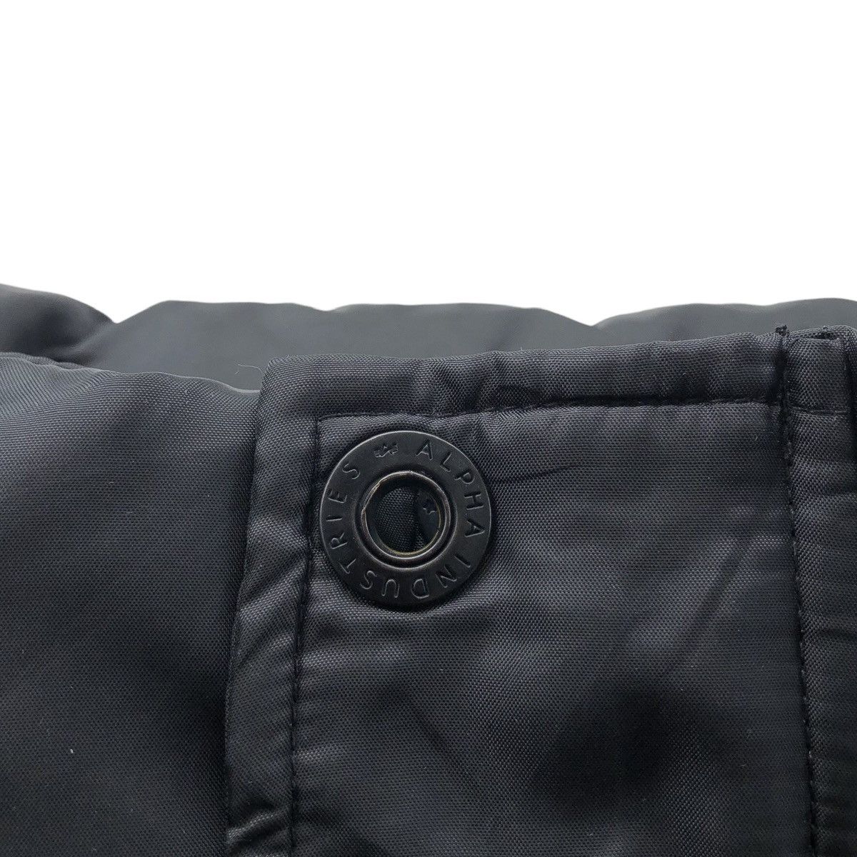 Alpha Industries Alpha Industries Inc. Down Bomber Jacket Size US L / EU 52-54 / 3 - 12 Thumbnail