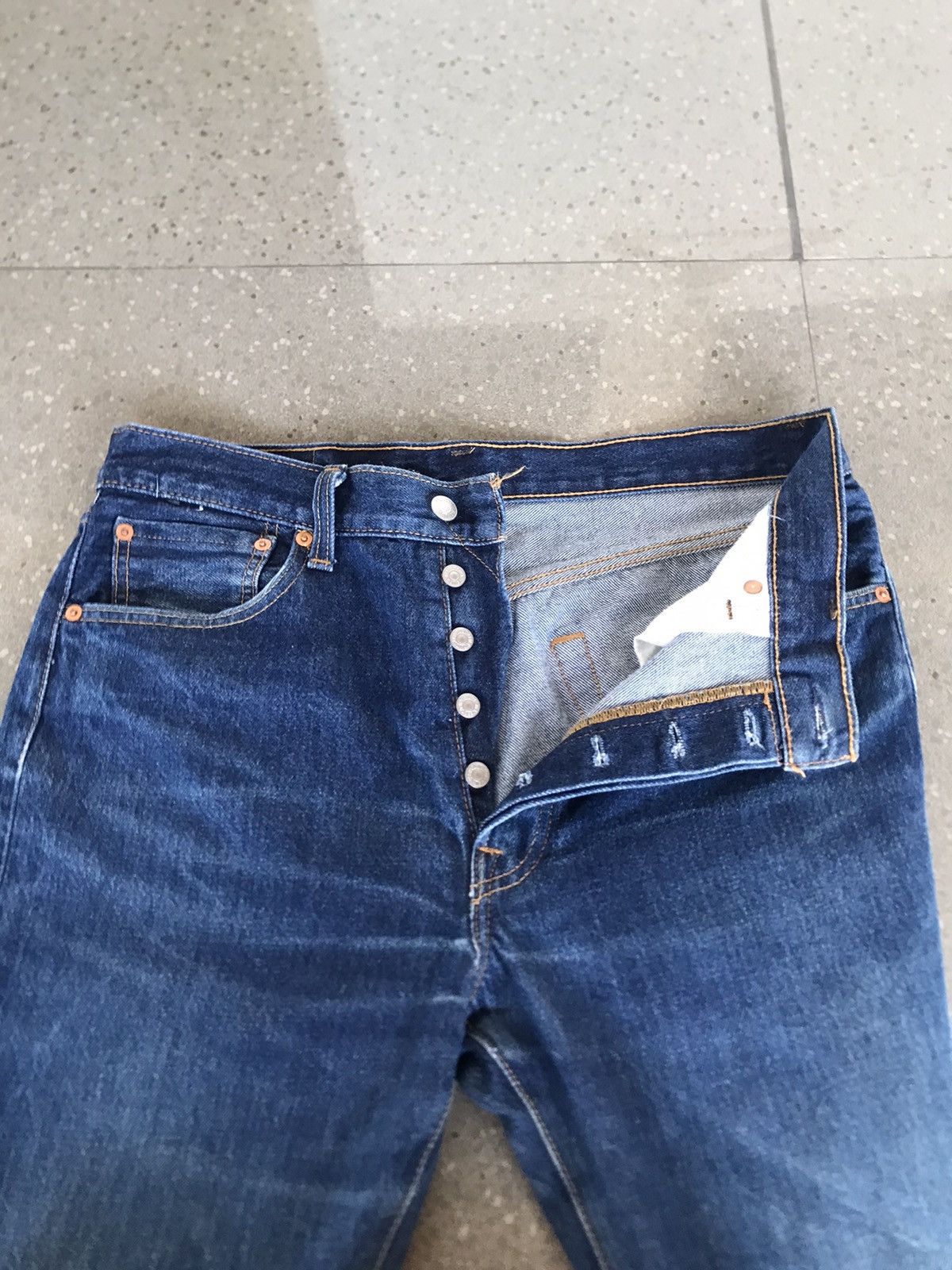 Levi's Vintage Levis Lot 501 Jeans Aging Wash Denim Size US 32 / EU 48 - 5 Thumbnail