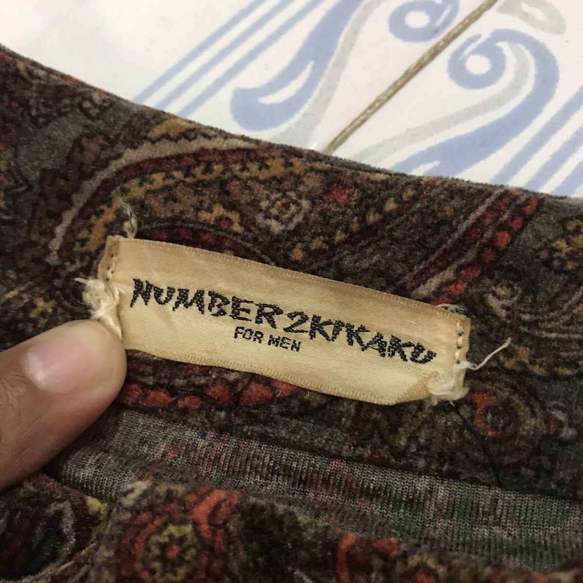 Japanese Brand Number2kikaku Paisley Design Sweater Made in Japan Size US M / EU 48-50 / 2 - 14 Thumbnail