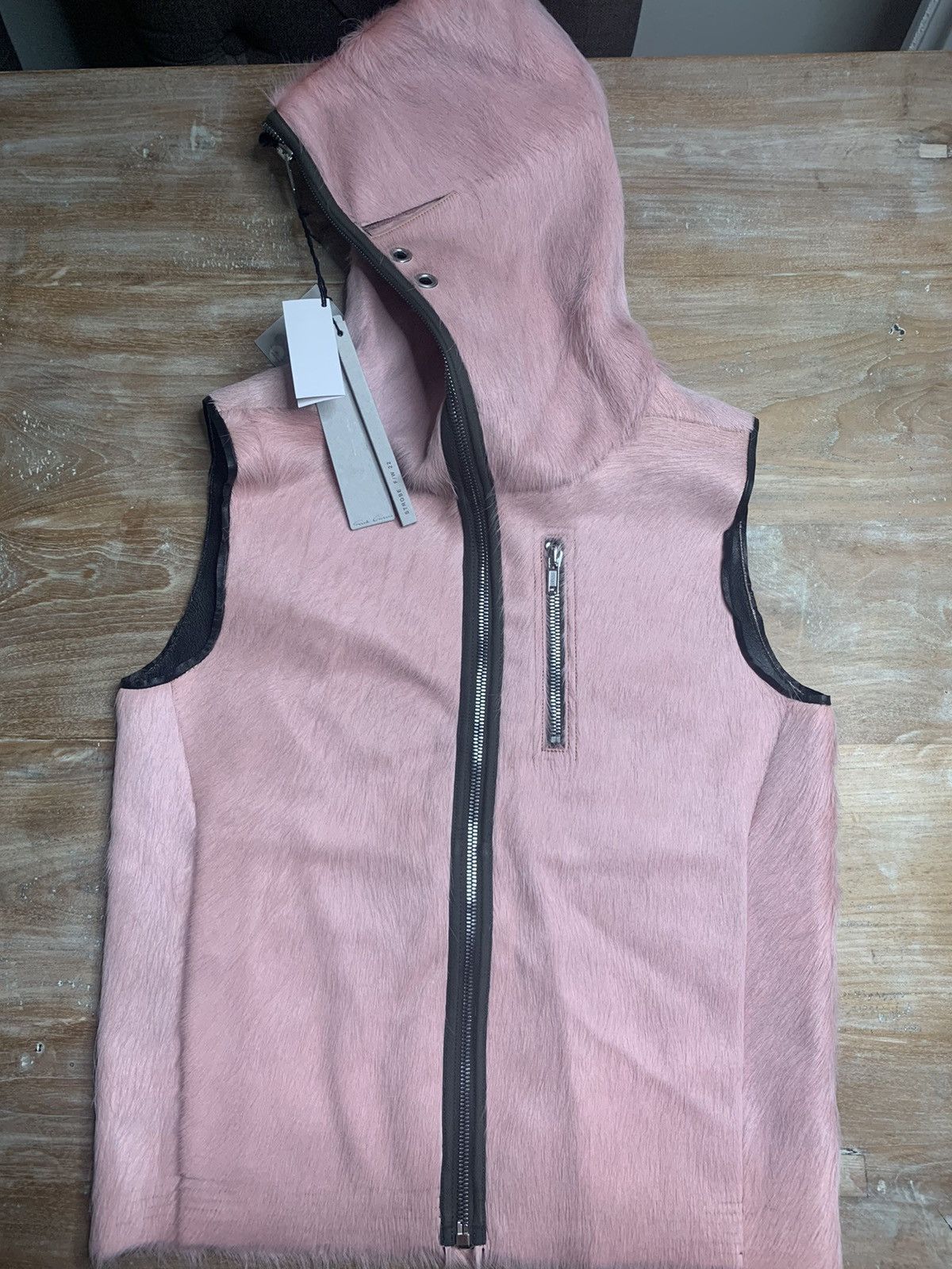 Rick Owens RARE PONY HAIR GIMP VEST PINK EU48!! Size US M / EU 48-50 / 2 - 3 Thumbnail