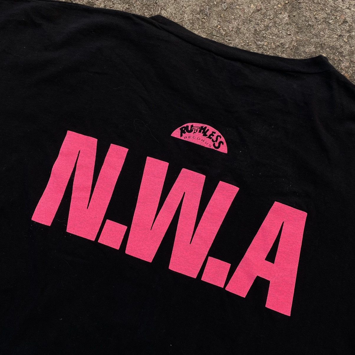 Rap Tees VINTAGE NWA STRAIGHT OUTTA COMPTON RUTHLESS RECORDS TEE Size US L / EU 52-54 / 3 - 4 Thumbnail