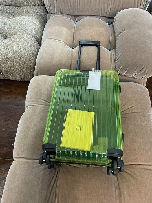 Rimowa cheap lime green